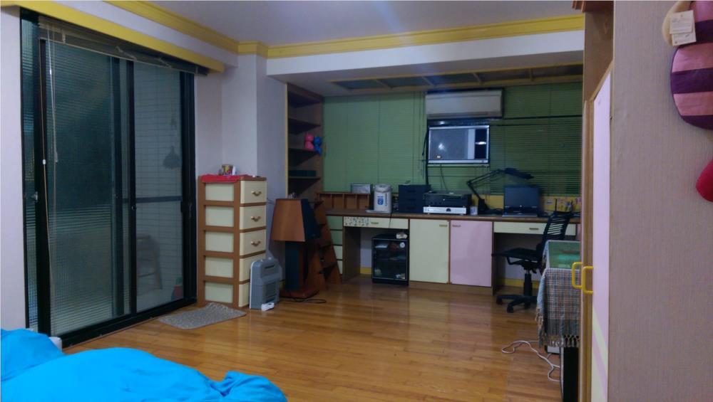 **中山國中**國泰電梯邊間大戶 民生重劃區