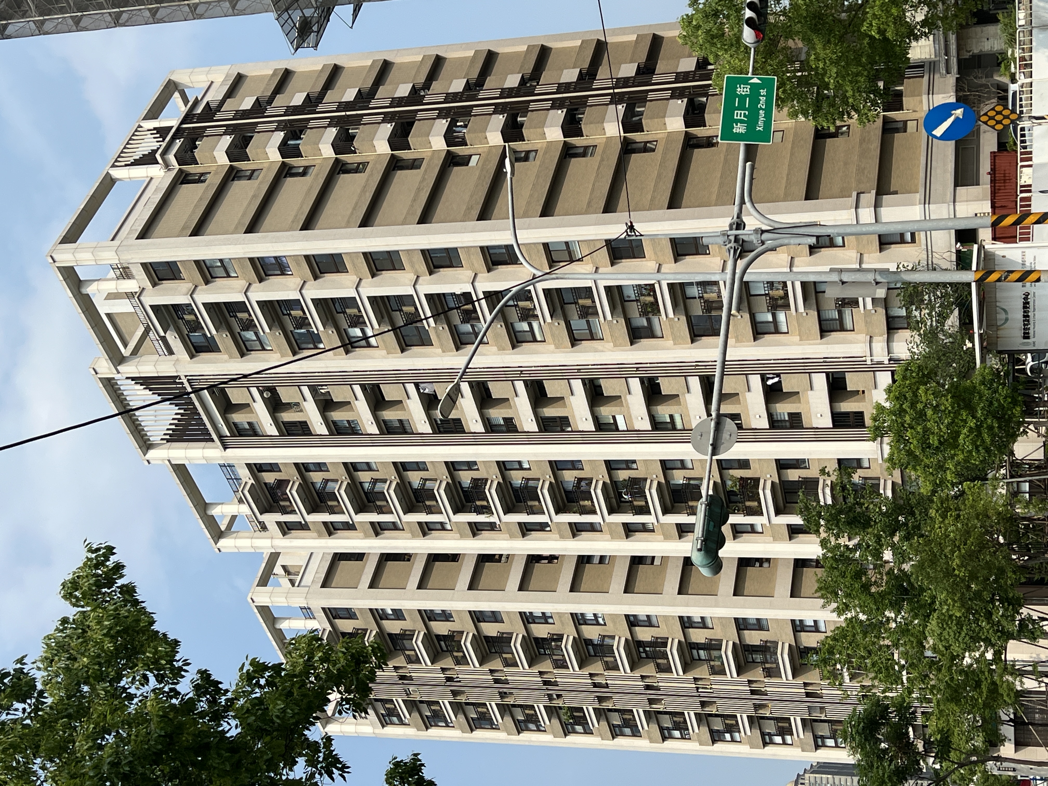 瑞典月灣邊間次頂樓兩房+平車｜方正明廳明房麗寶建設｜獨家專售