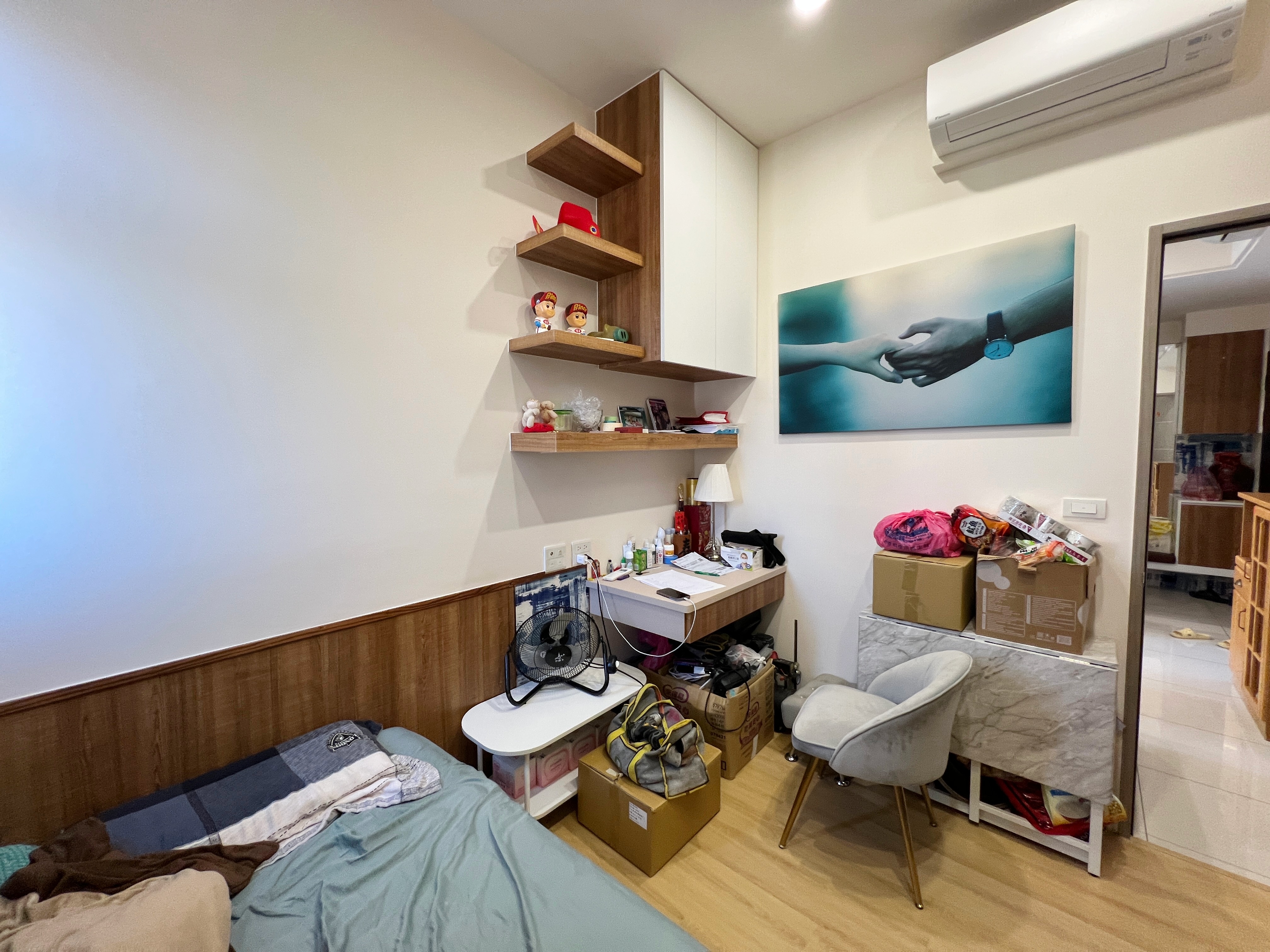 瑞典月灣邊間次頂樓兩房+平車｜方正明廳明房麗寶建設｜獨家專售