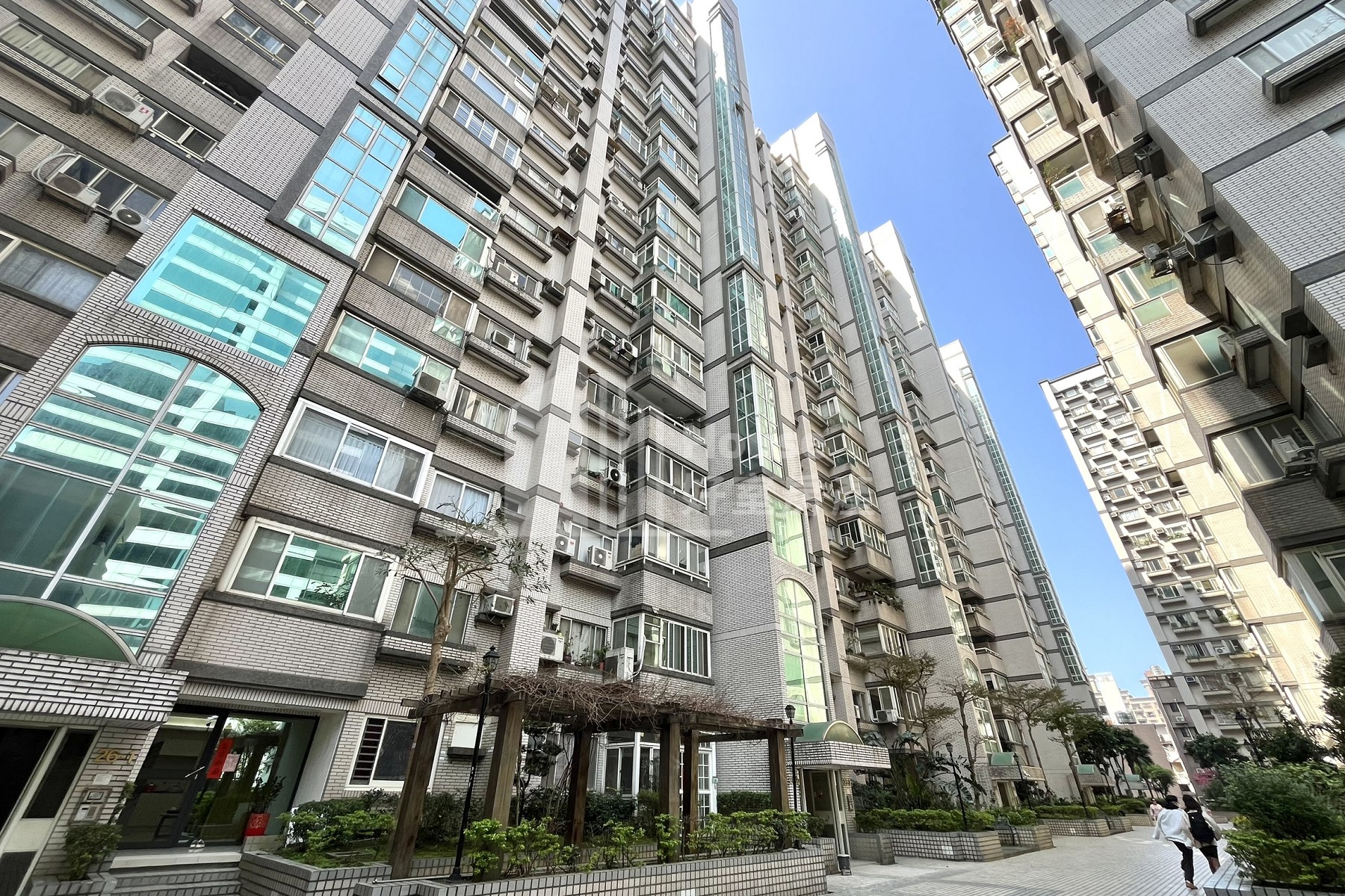 G10站旁城市大亨 超強採光大兩房