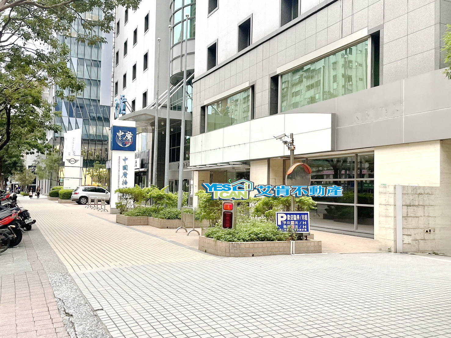 正松江路百坪面寬店面