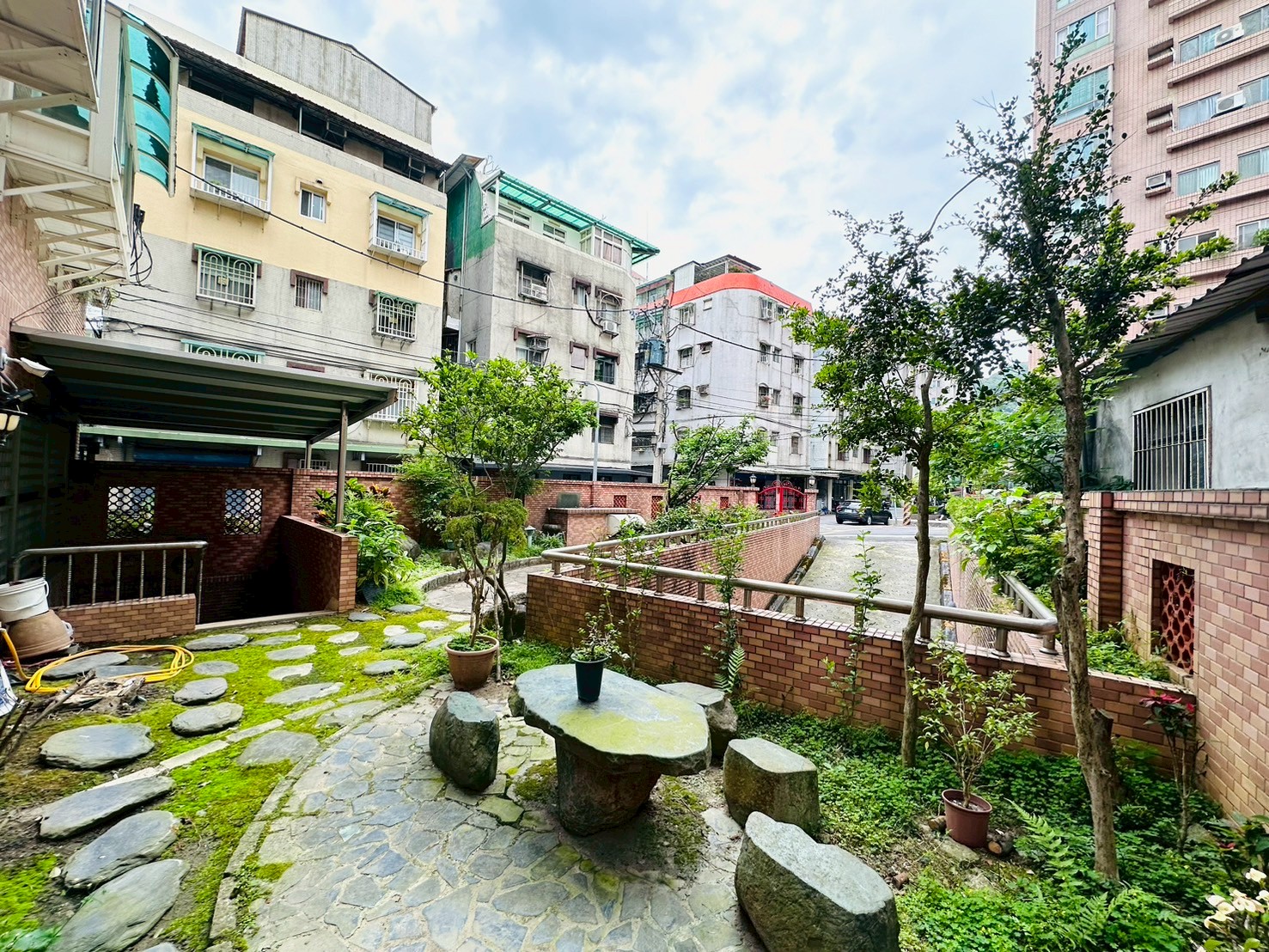 內湖 一位難求 明星學區 麗山國小/中/高中