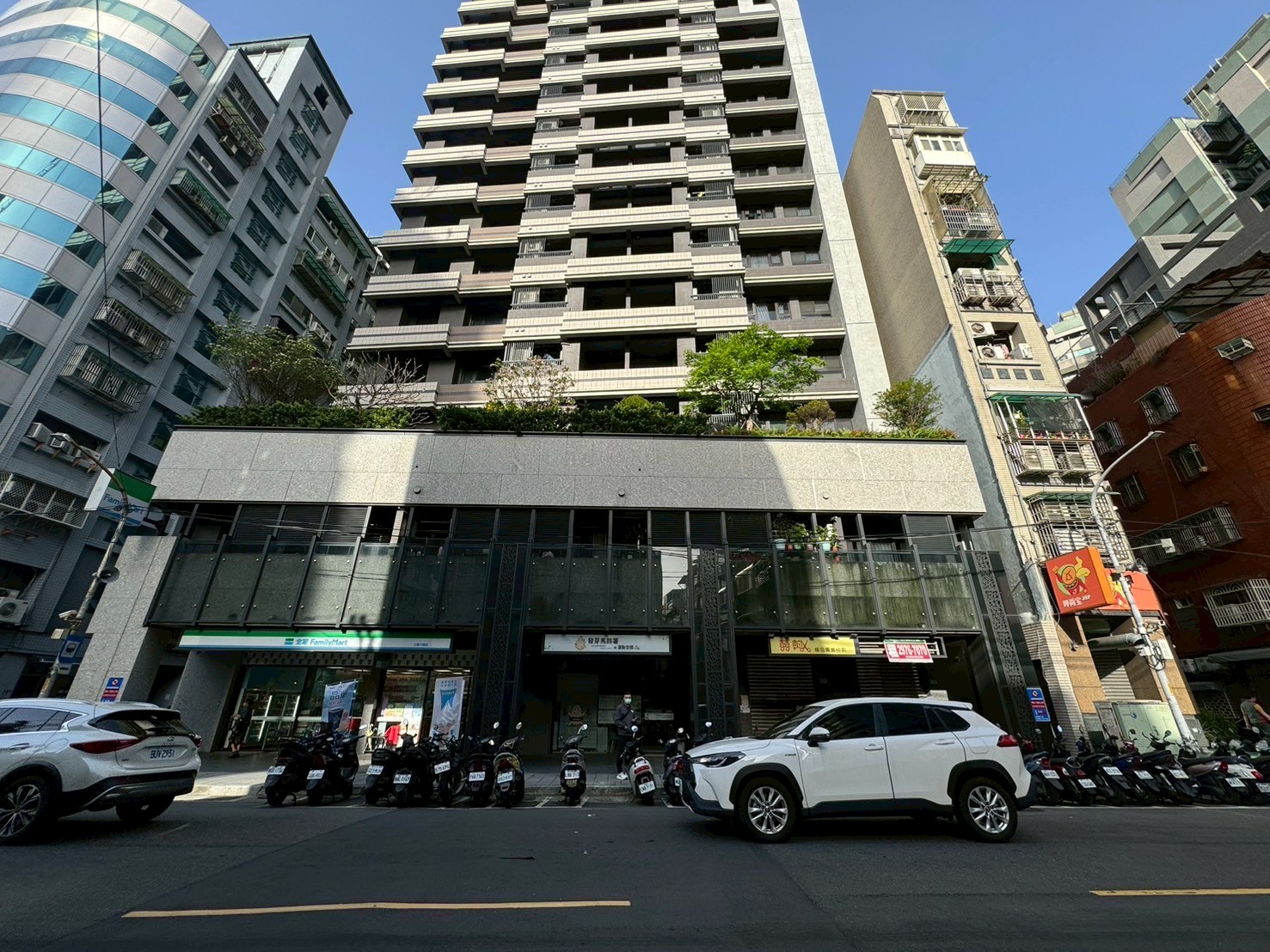 台北橋 高質感精華店面