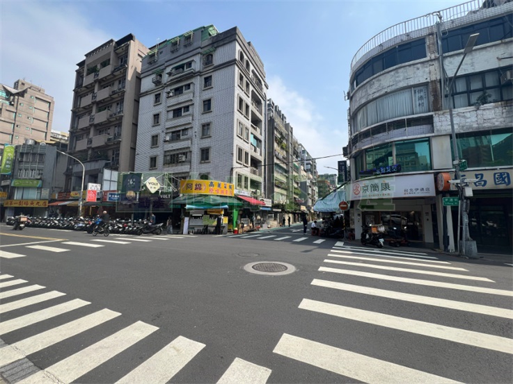 ✨*四平街*松江南京三角窗金店面🔥