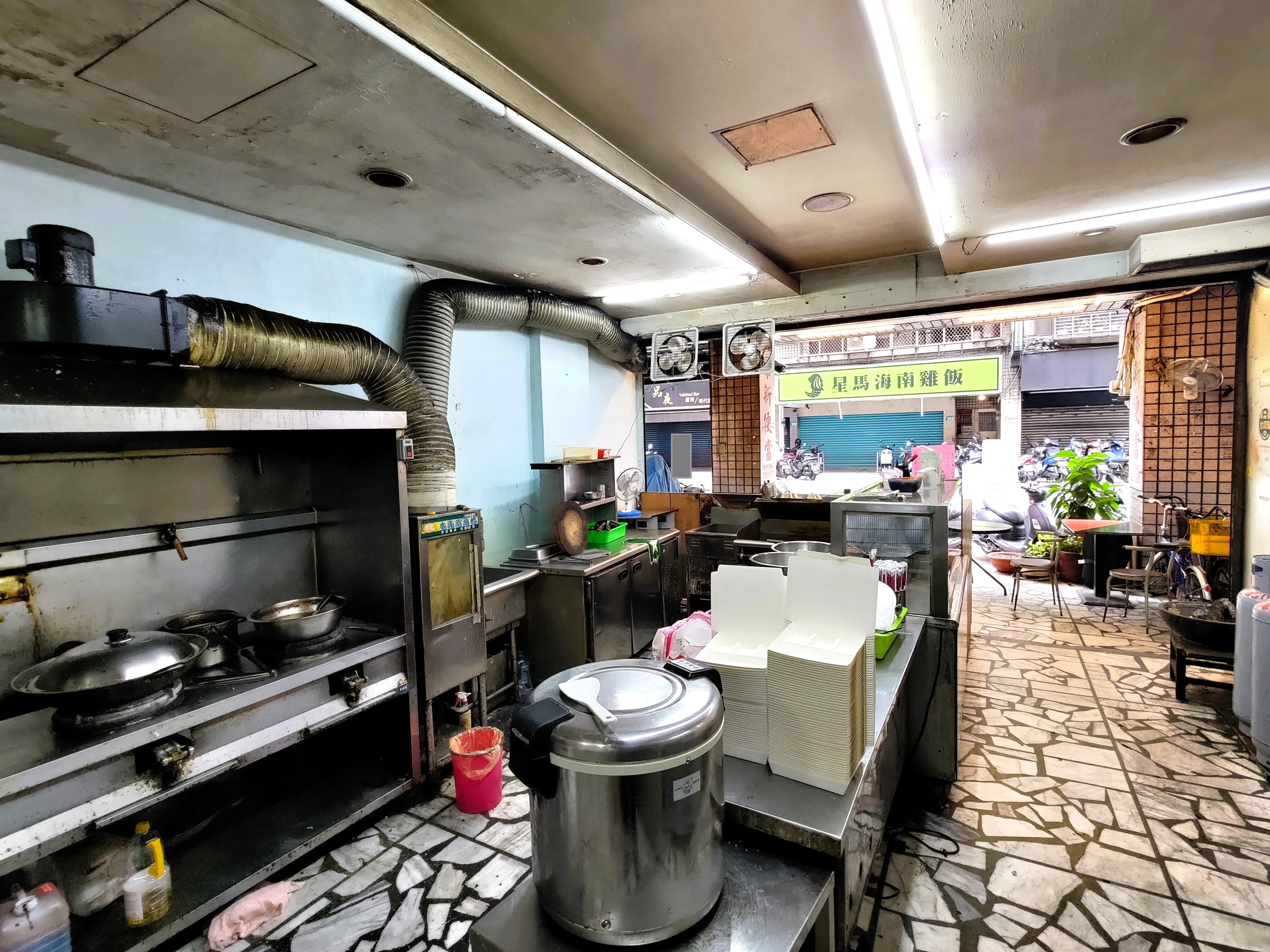 【精選推薦】搶手~中原路黃金店面