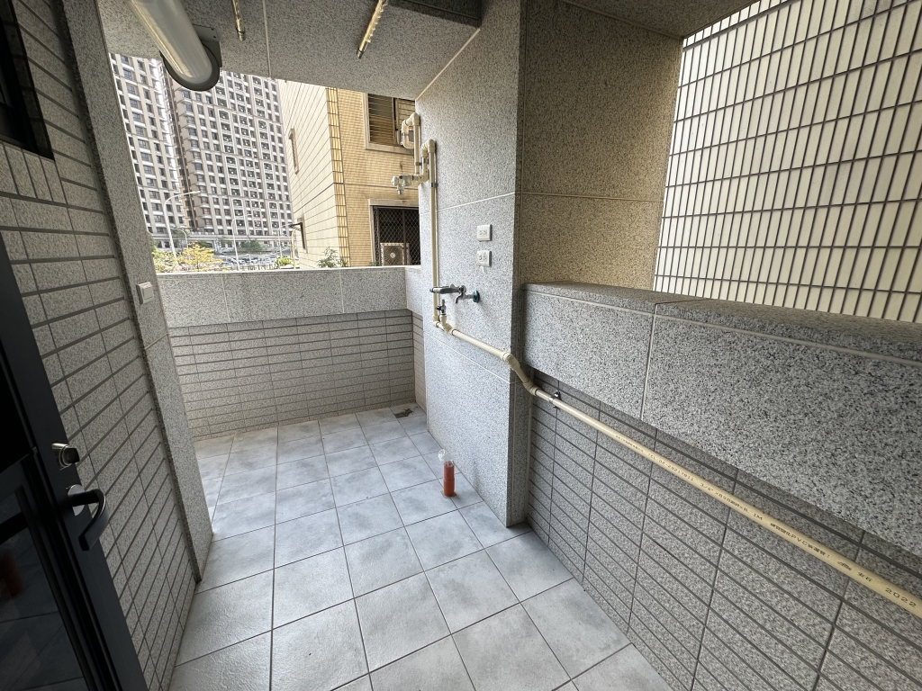連城路利舟荷悅3房
