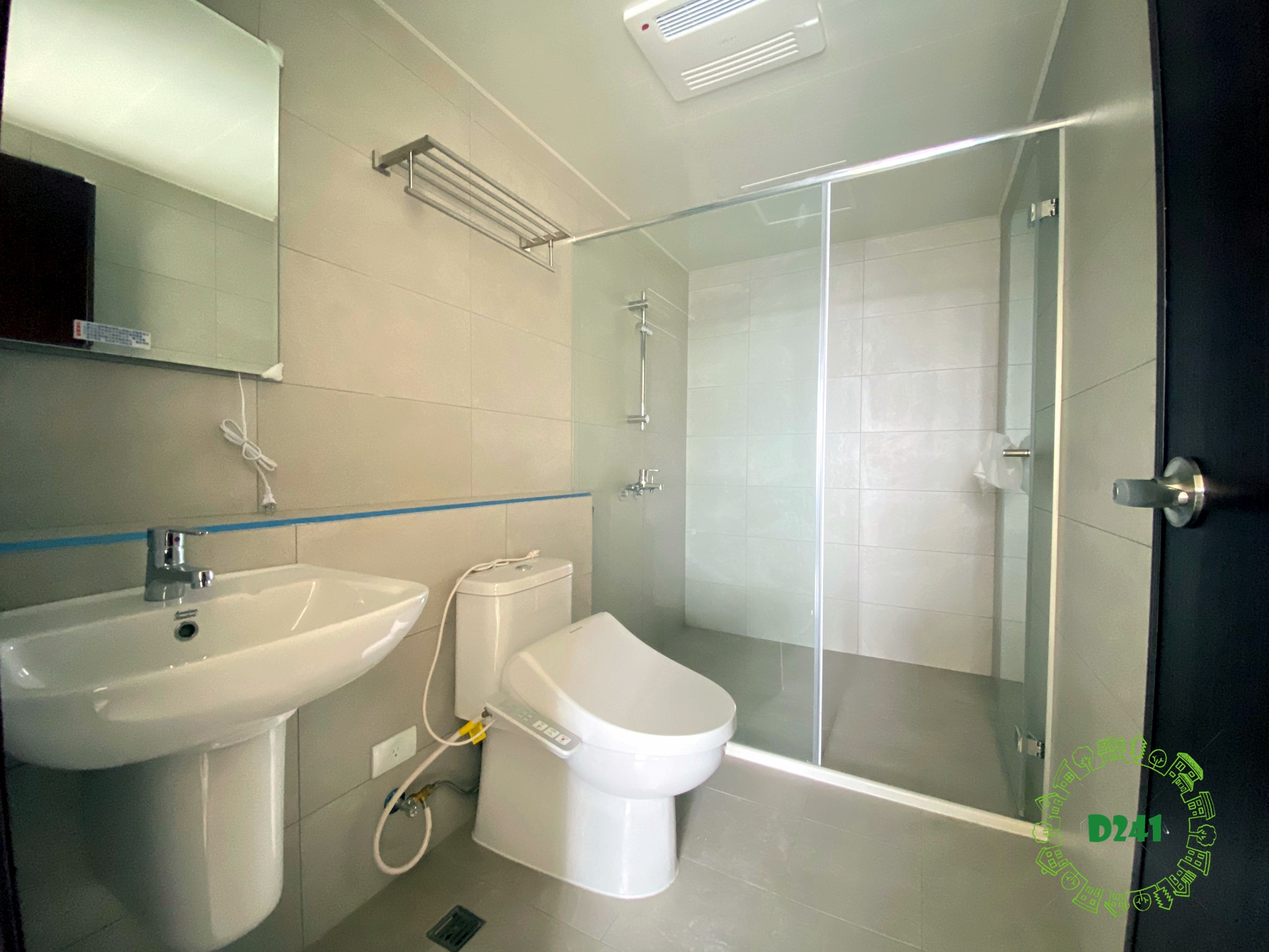 💓安南佳晟朝南全新3房平車💓☎ 0958828701李苡菡💓