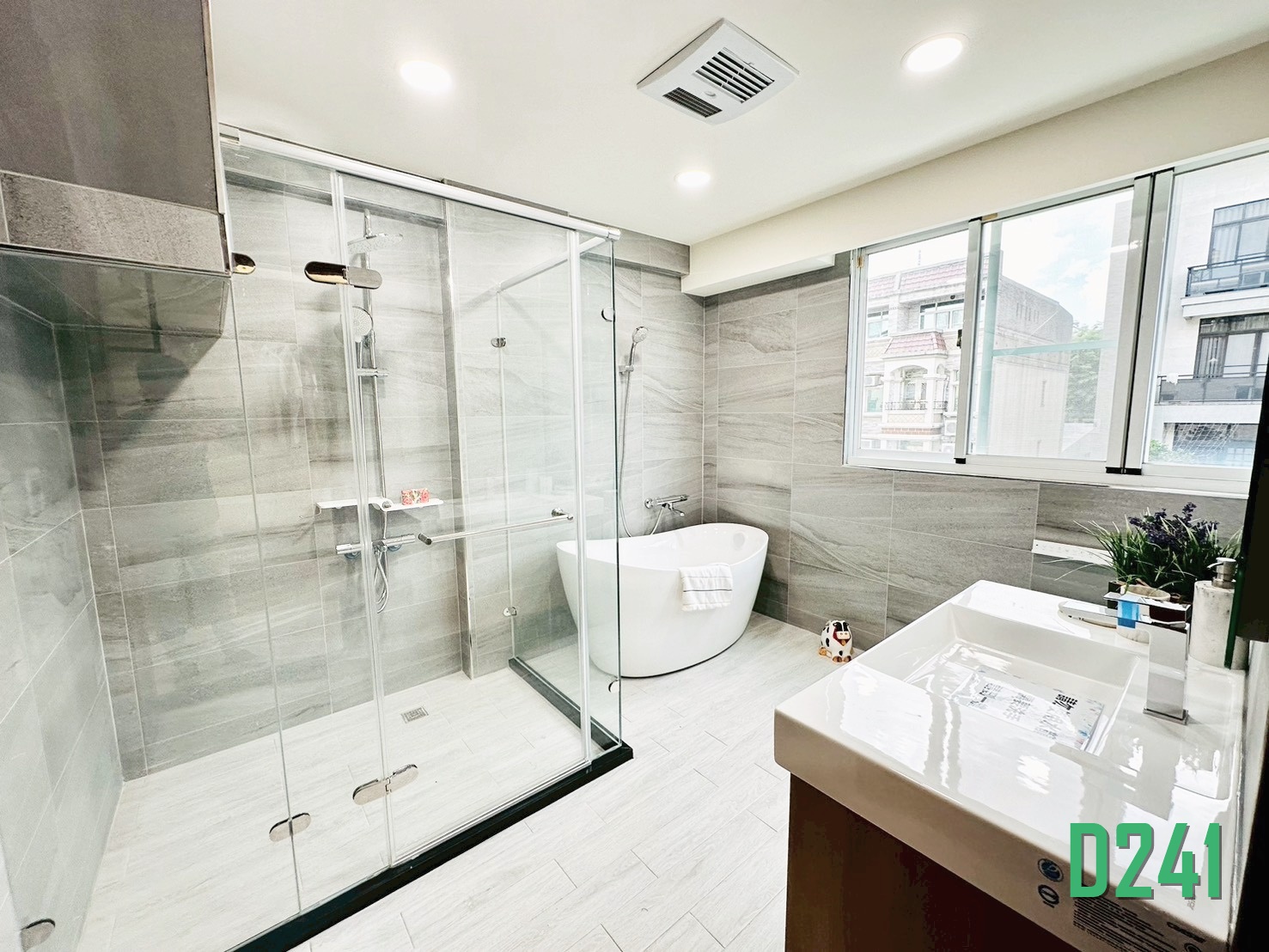 虎尾寮綠意盎漂亮雙車墅