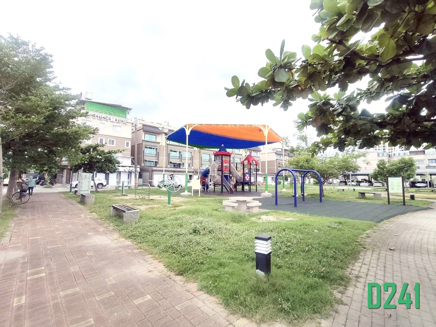 近商60邊間17年雙車墅💥☎ 0958828701李苡菡🎵