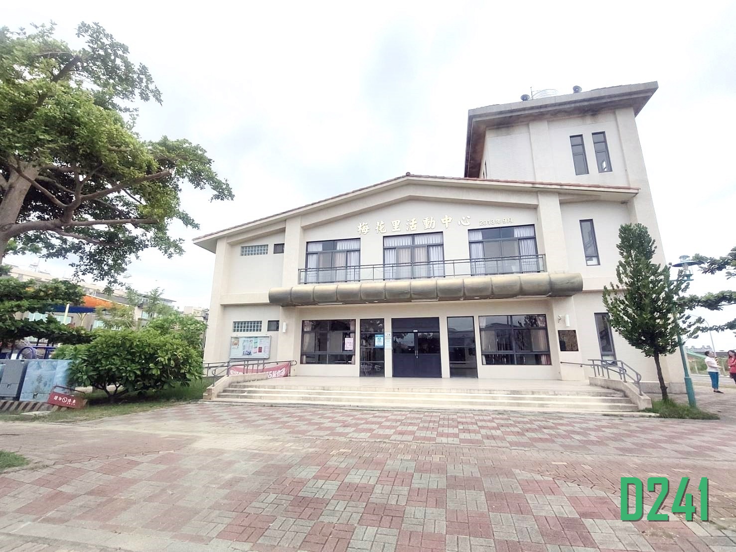 近商60邊間17年雙車墅💥☎ 0958828701李苡菡🎵