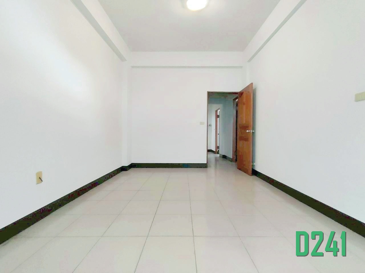 ❇️歸仁大面寬朝南6房傳統車墅❇️(免千萬/好入手/屋況佳)☎ 0958828701李苡菡💓