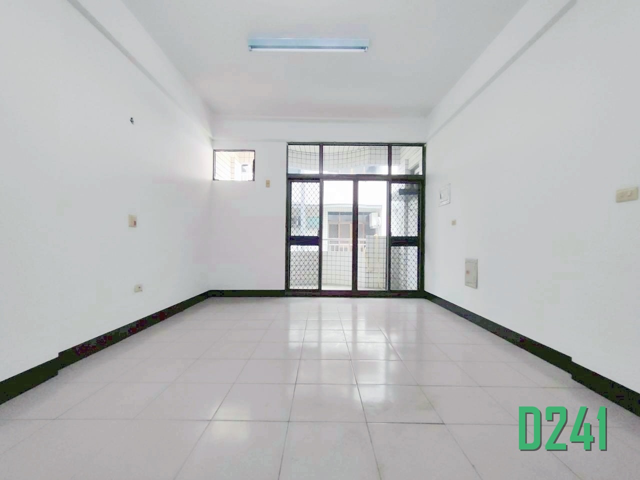 ❇️歸仁大面寬朝南6房傳統車墅❇️(免千萬/好入手/屋況佳)☎ 0958828701李苡菡💓