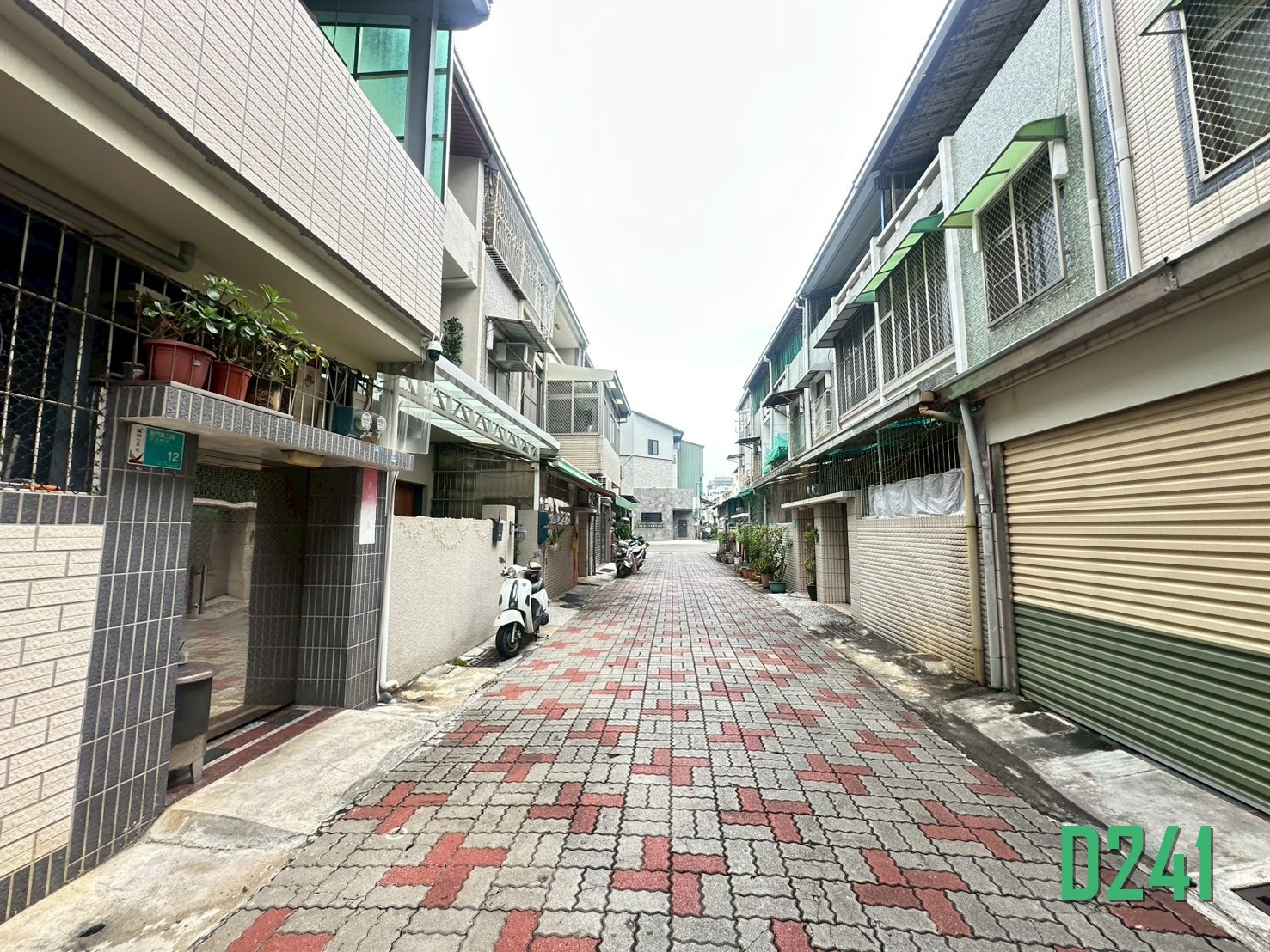 ❇️東區市中心滿租5套房透天❇️穩定被動收入☎ 0958828701李苡菡💓