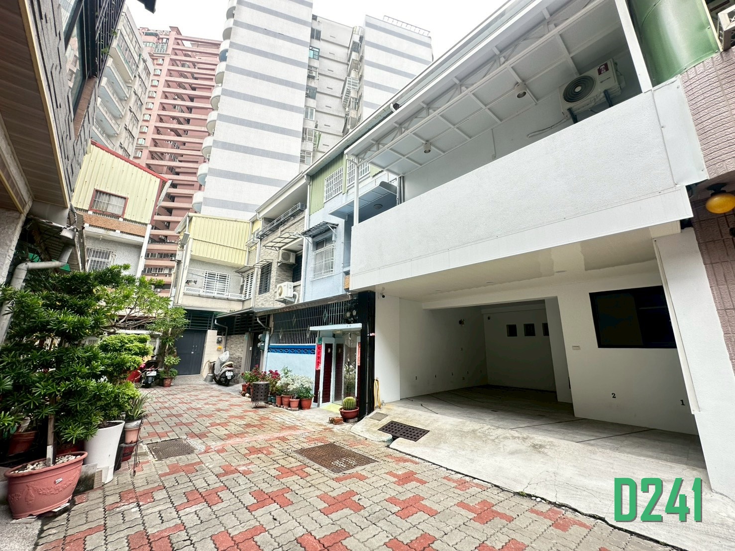 ❇️東區市中心滿租5套房透天❇️穩定被動收入☎ 0958828701李苡菡💓