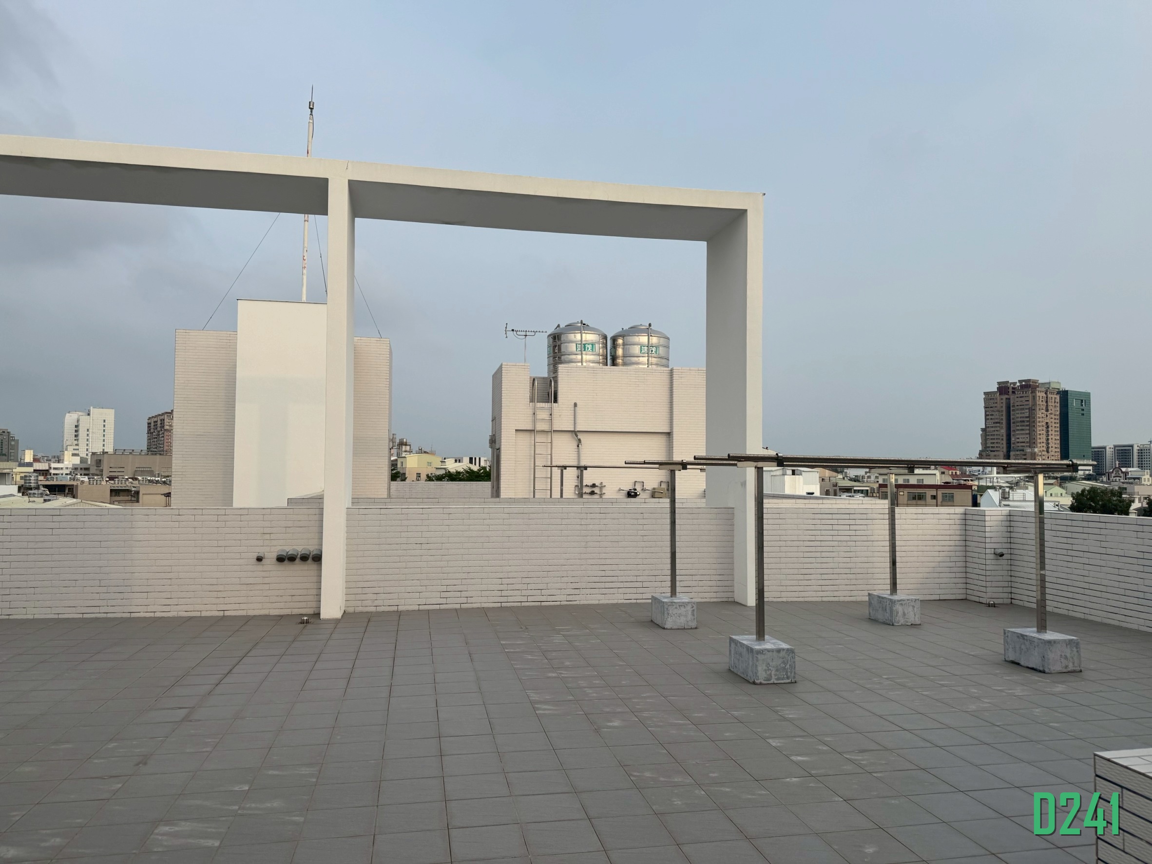 💓近巴克禮公園輕裝潢2房2衛平車💓☎ 0958828701李苡菡💓