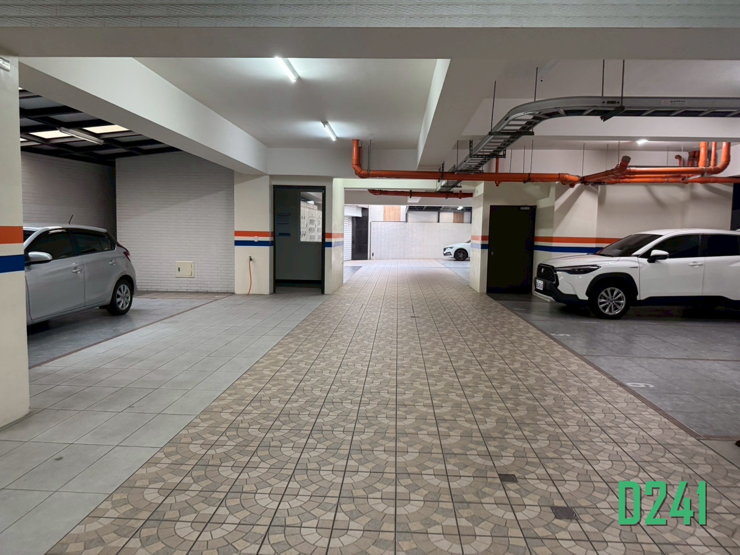 💓近巴克禮公園輕裝潢2房2衛平車💓☎ 0958828701李苡菡💓