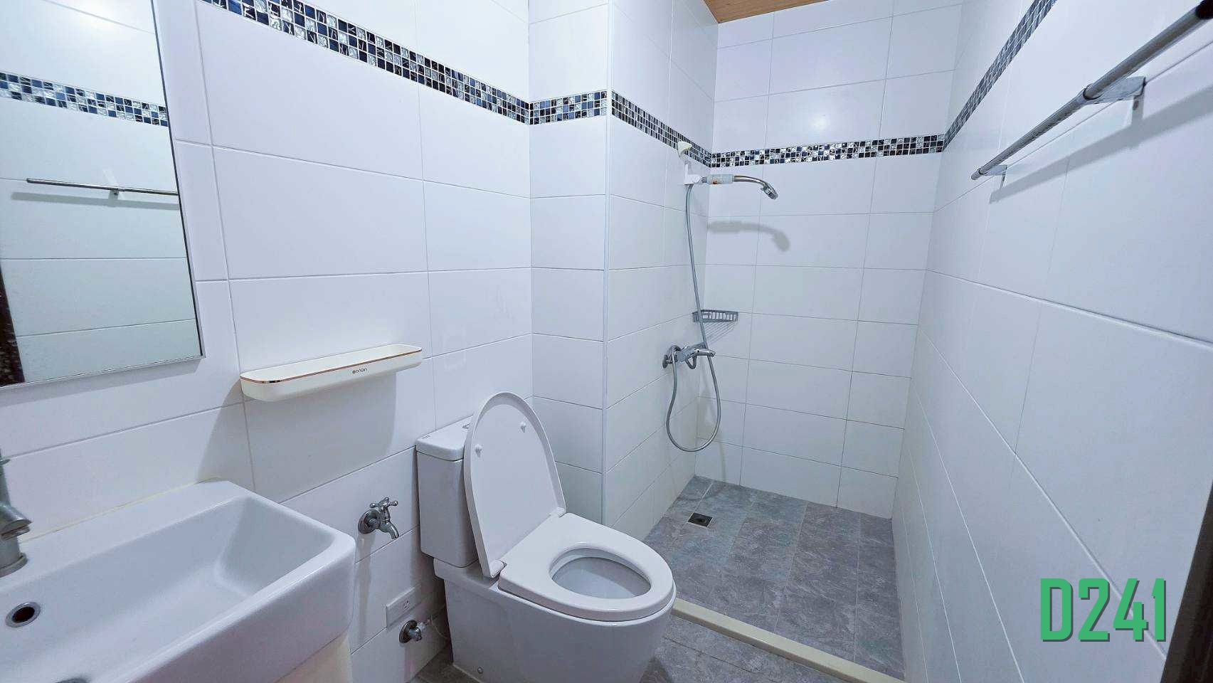 💓近巴克禮公園輕裝潢2房2衛平車💓☎ 0958828701李苡菡💓