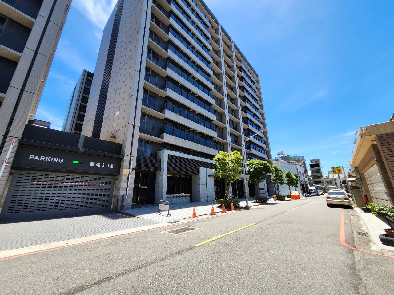 昭揚建設2+1房車🔥龍安戶政商圈🔥美屋況🔥屋主大降價