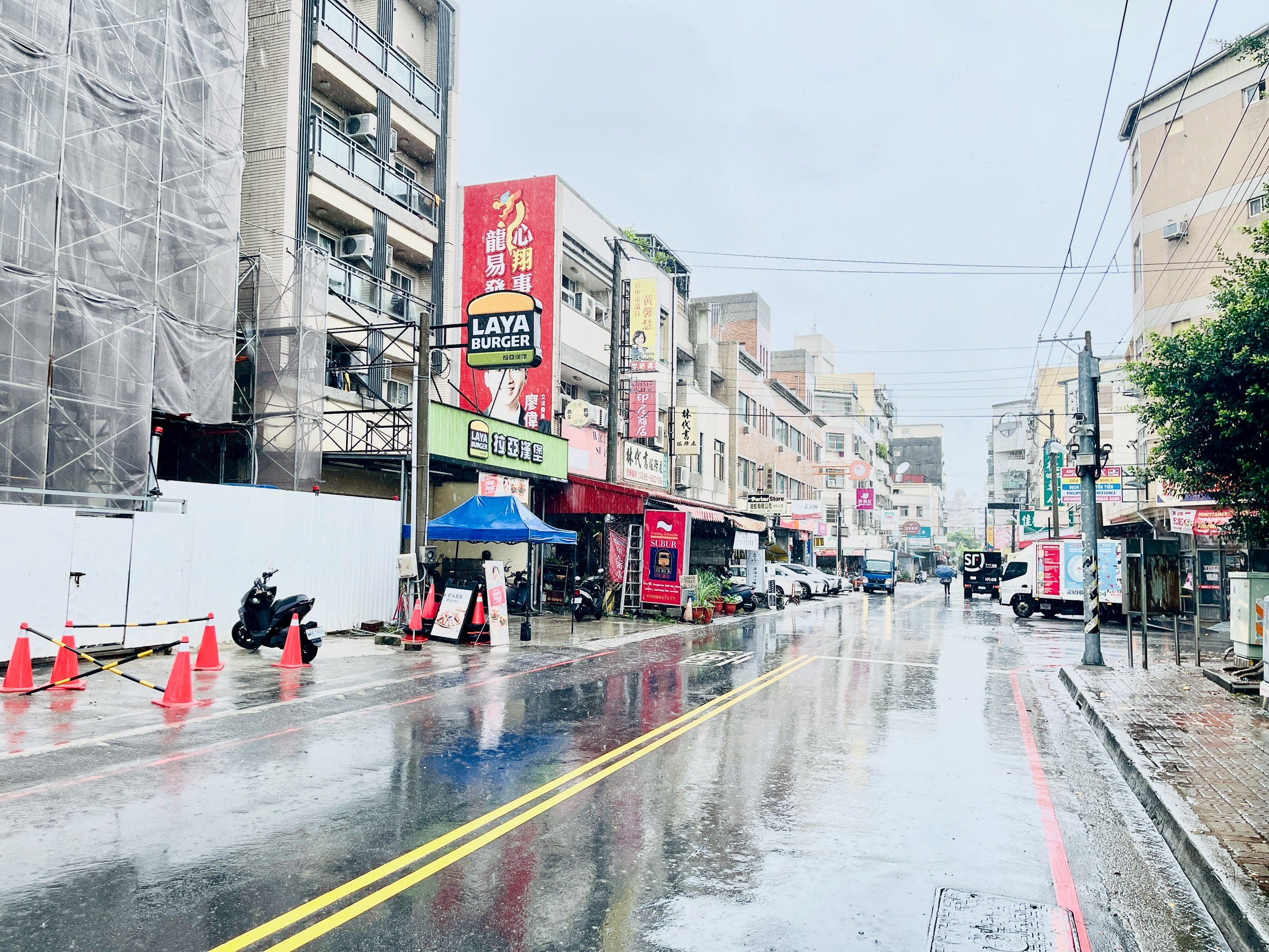 台中《東海夜市》旁近學區三房免整理電梯華廈