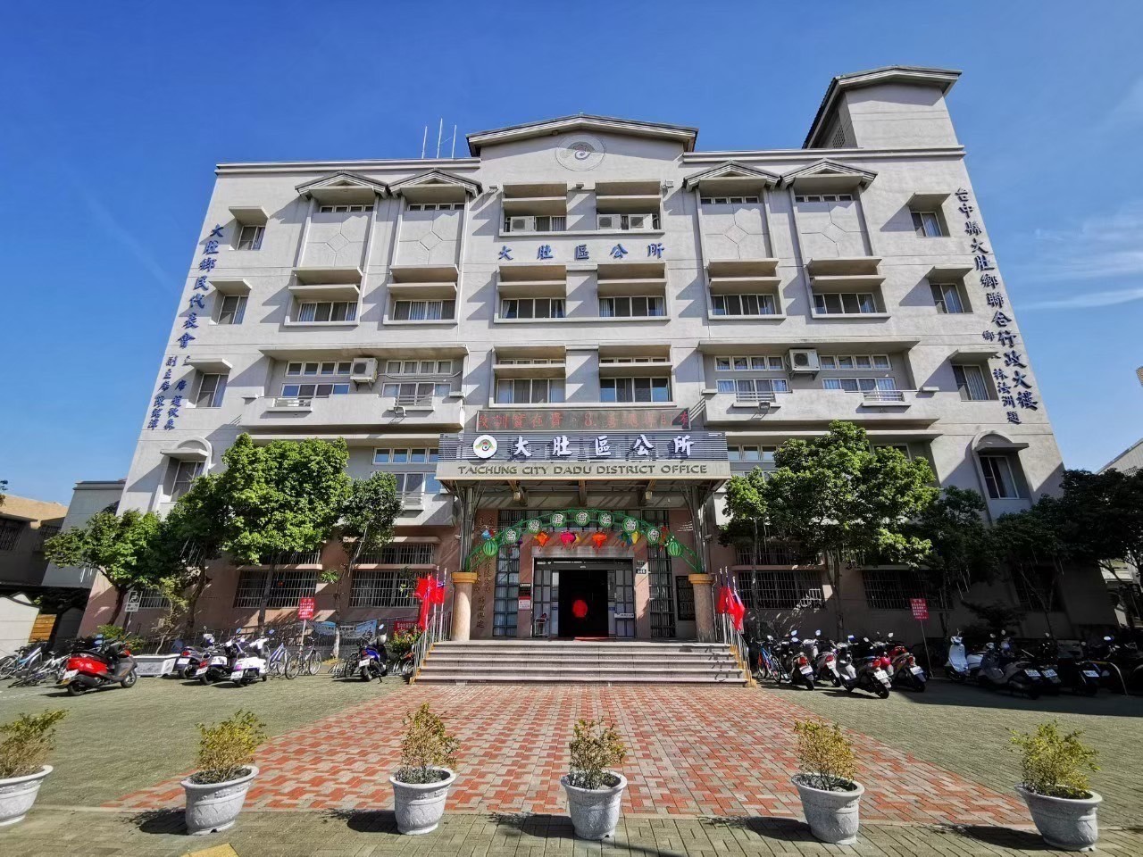 台中大肚沙田路｜近星巴克｜低總價透天