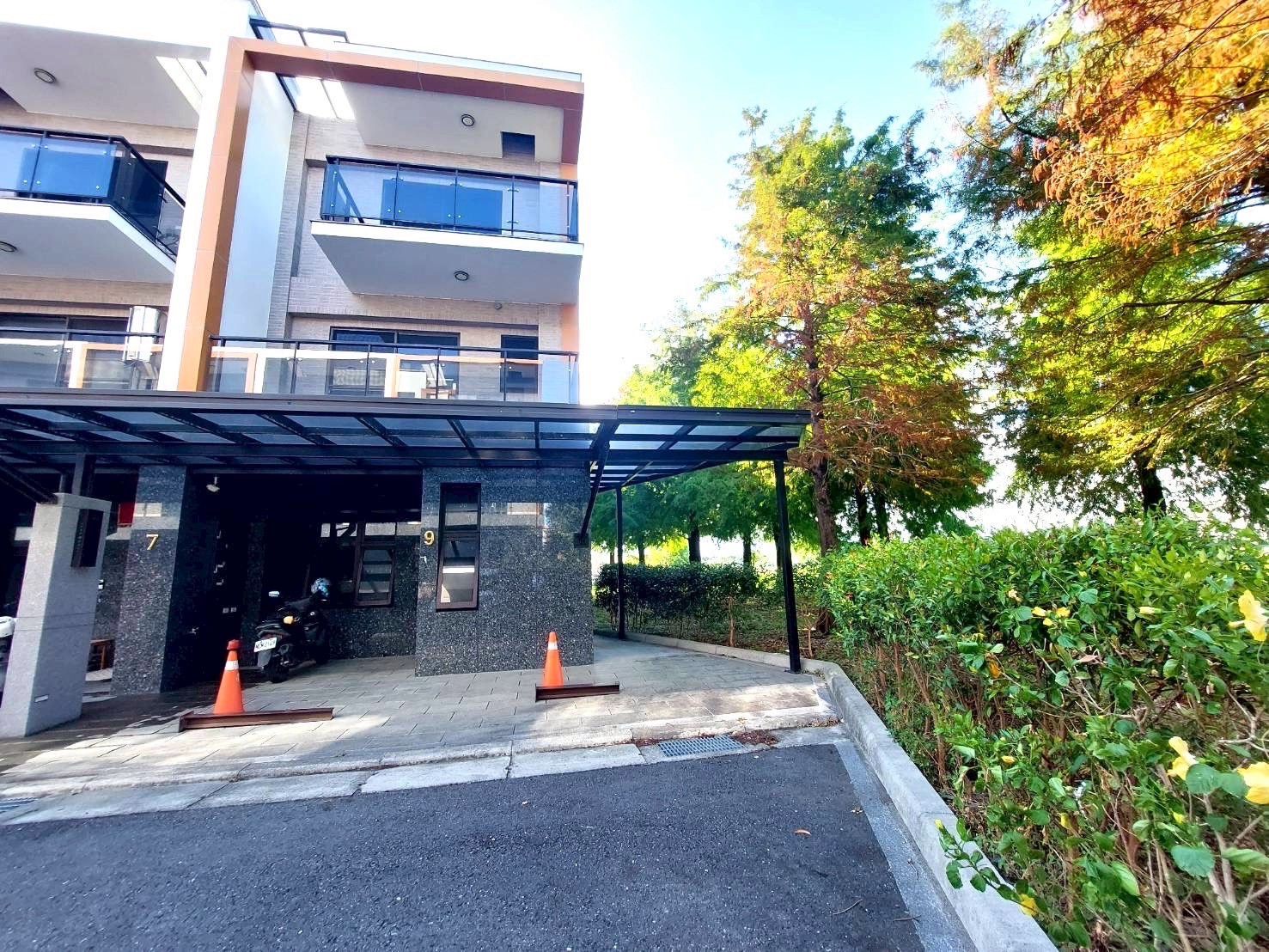 永慶許書豪★五結宴京寬院子全新未住邊間別墅