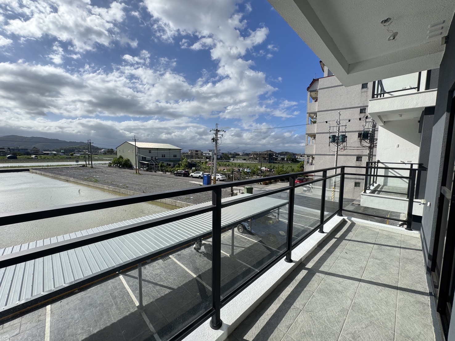 永慶許書豪★冬山市區旁全新兩房華廈B