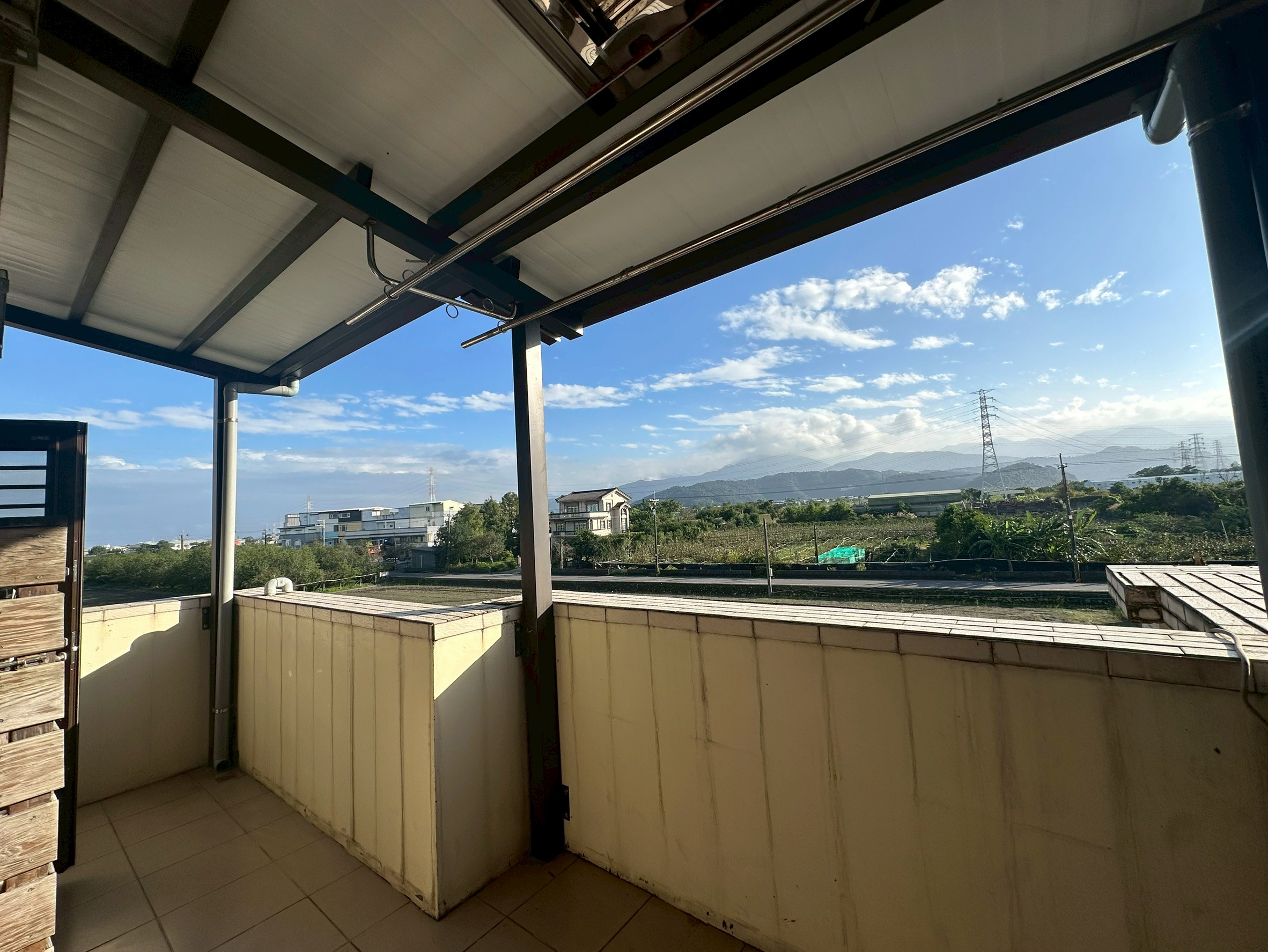 永慶許書豪★近廣興商圈高質感邊間雙車位別墅