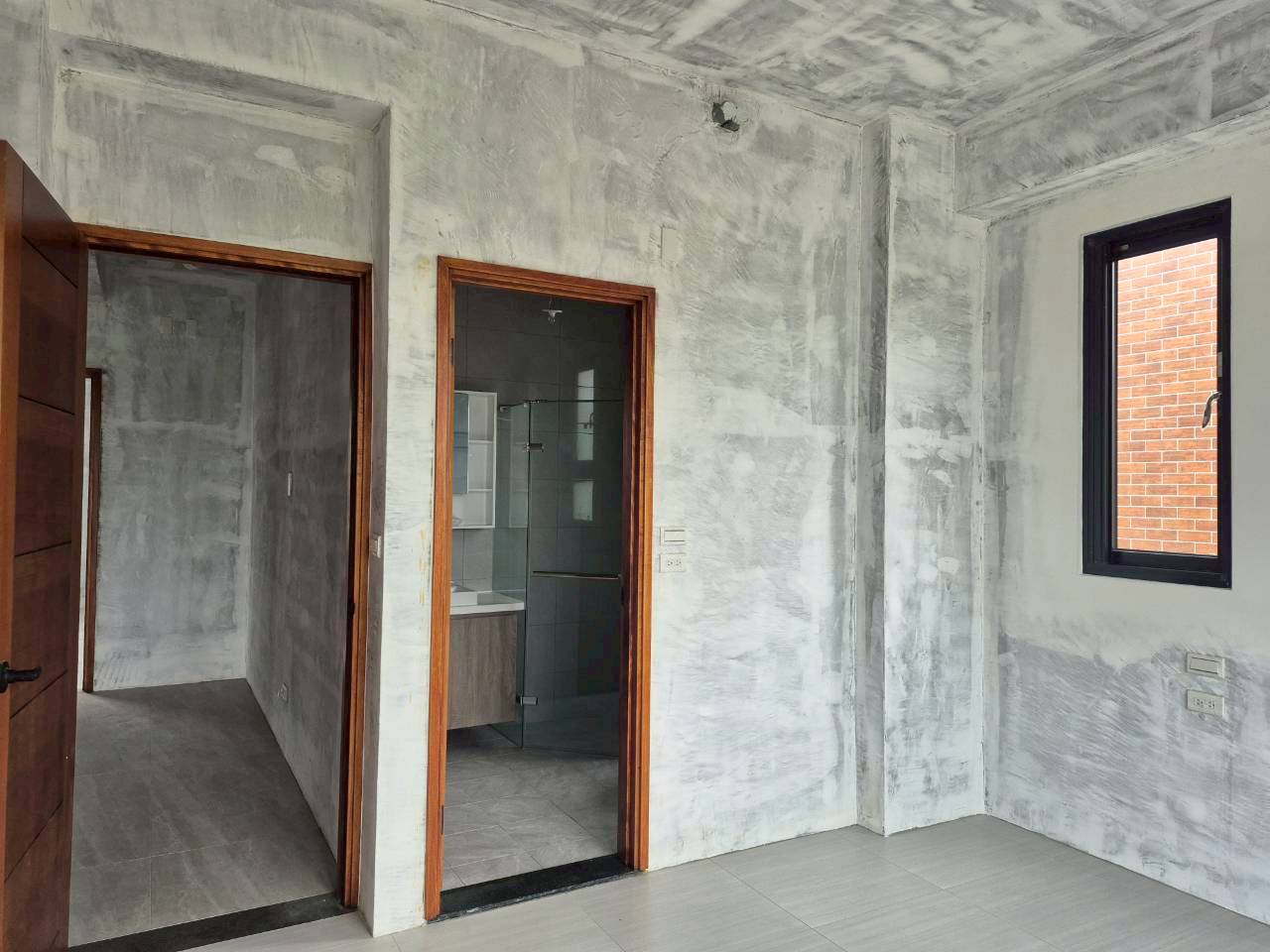 永慶許書豪★冬山國五旁全新五套房電梯農舍