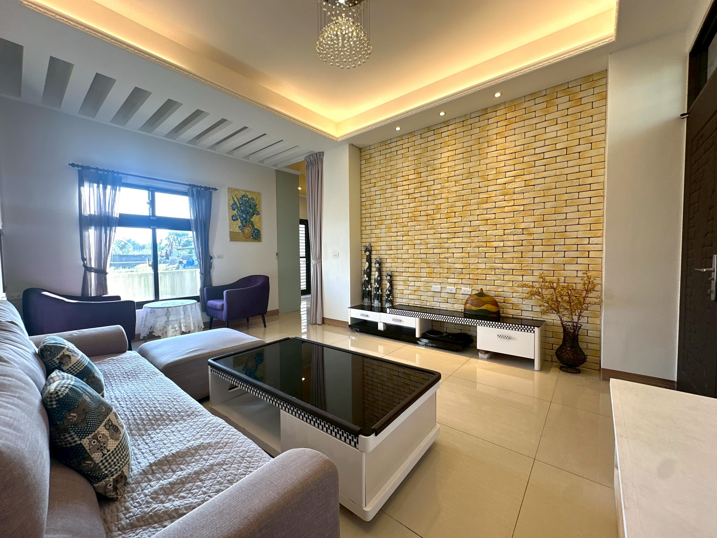 永慶許書豪★近廣興商圈高質感邊間雙車位別墅