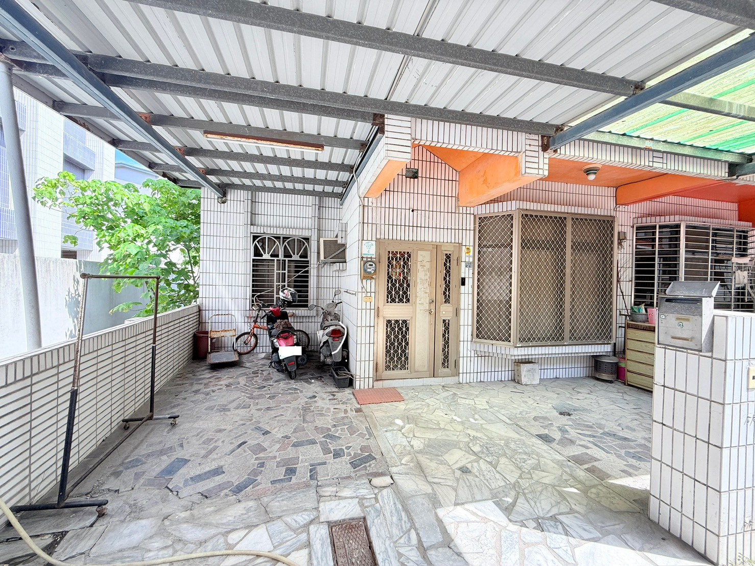 永慶許書豪★華德福旁大地坪面寬七米邊間透天