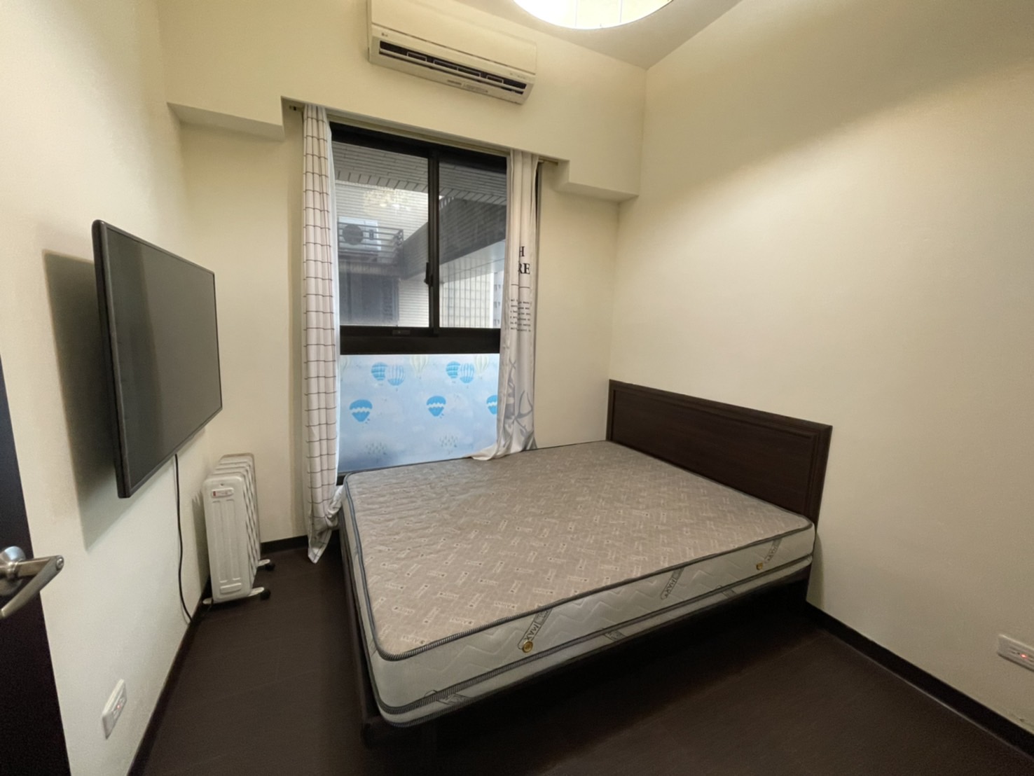 中路藝文~麗思卡登發財樓大2房車