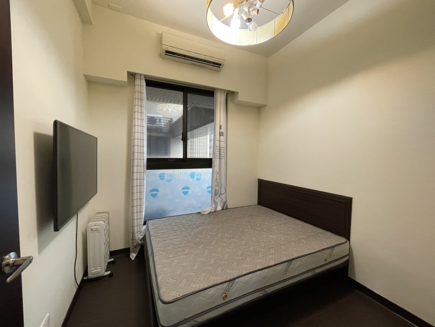 中路藝文~麗思卡登發財樓大2房車