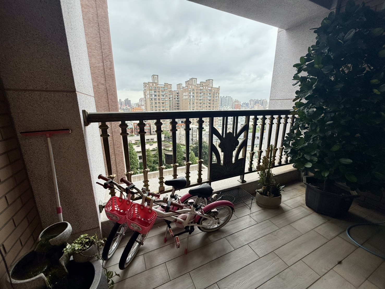 中路重劃核心大吾疆寶琚高樓美妝三房車