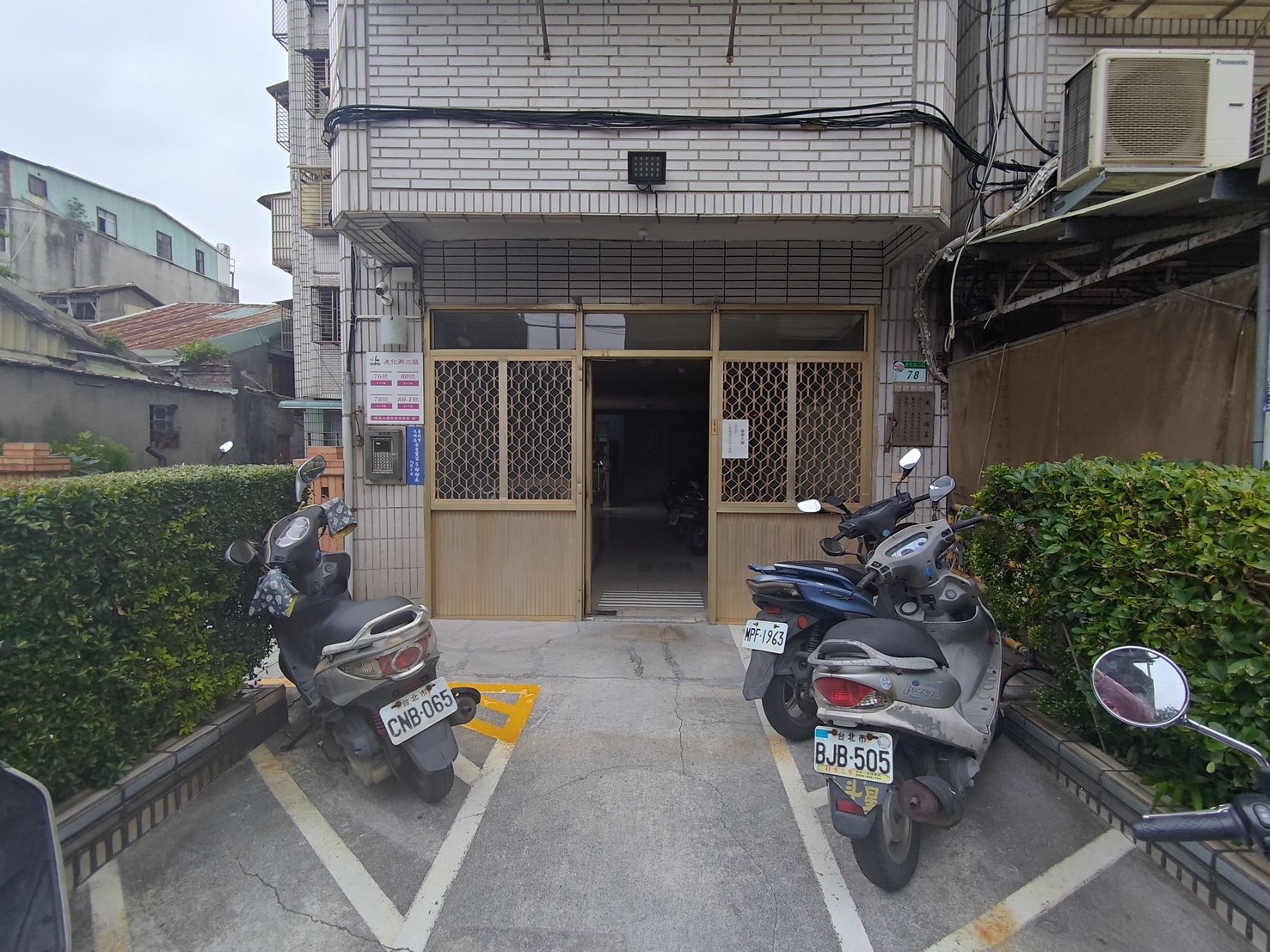(111)邊間.迪化街稀有三房/前後露台