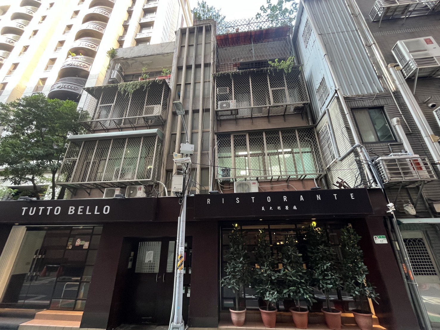 (017) 雙城公寓危老改建稀有釋出