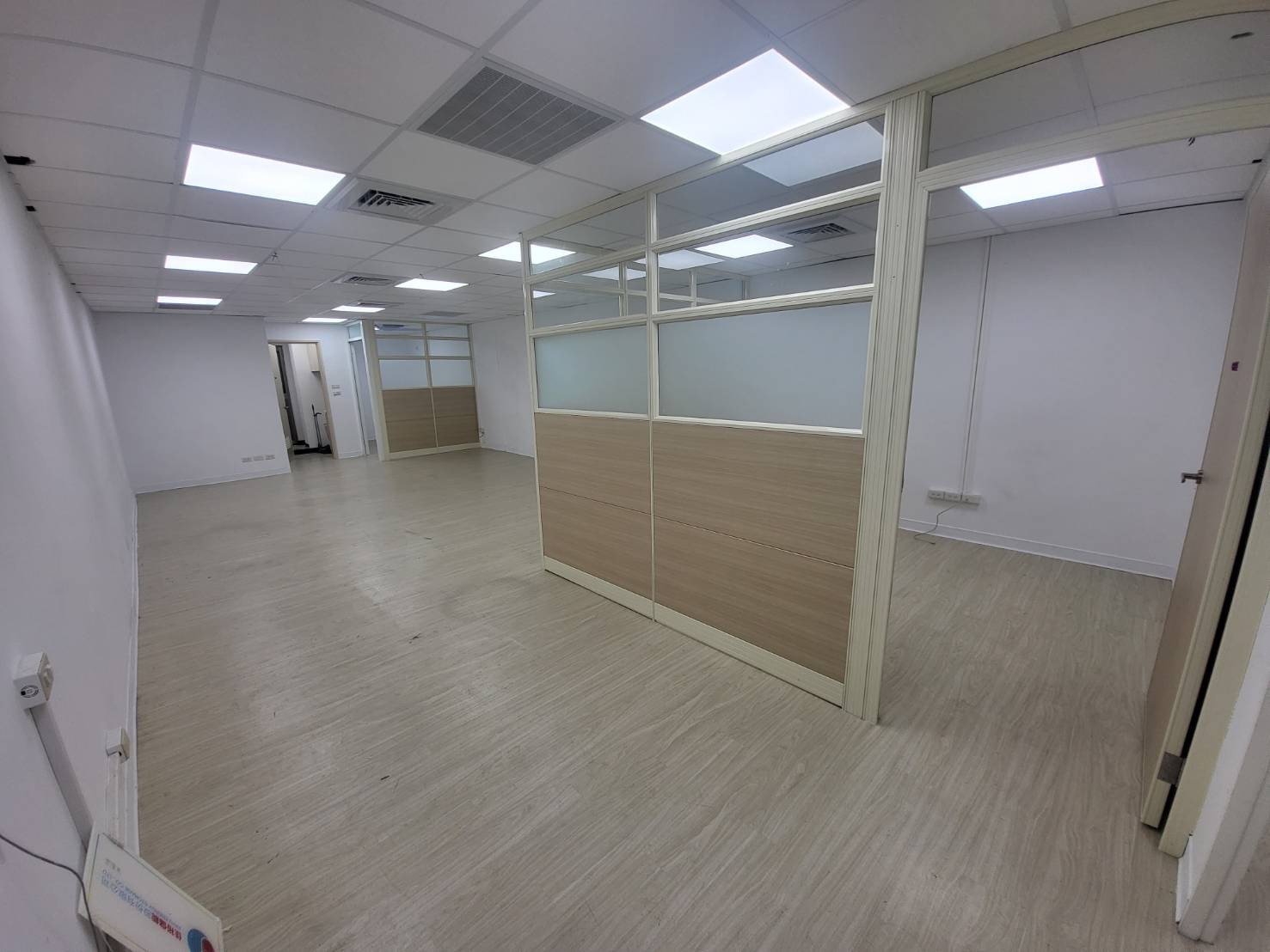 (017) 雙城公寓危老改建稀有釋出