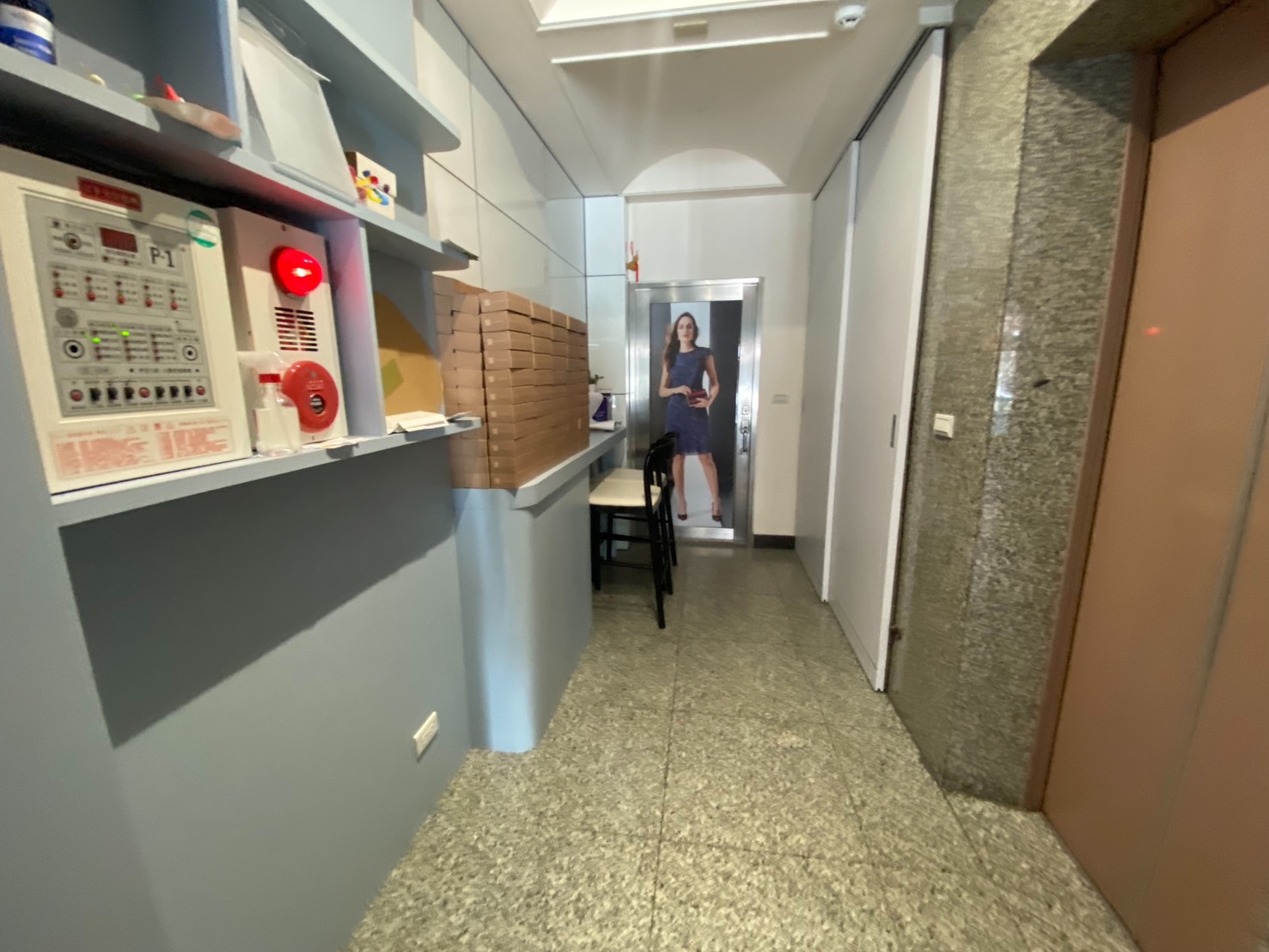 專約(173)長安西路 樓挑雙子星商旅醫美辦公樓