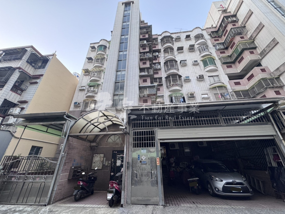前鎮佛光國小華廈稀少釋出行情內賣