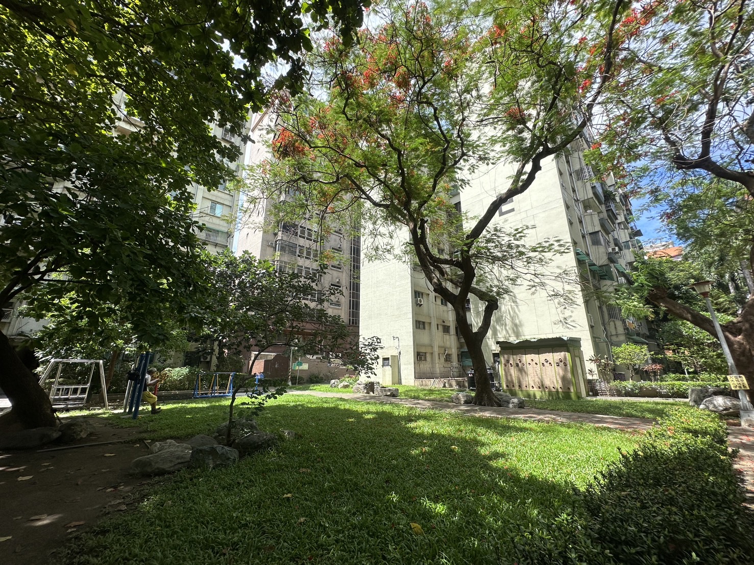 四維社區丨文化中心丨明星學區美3房
