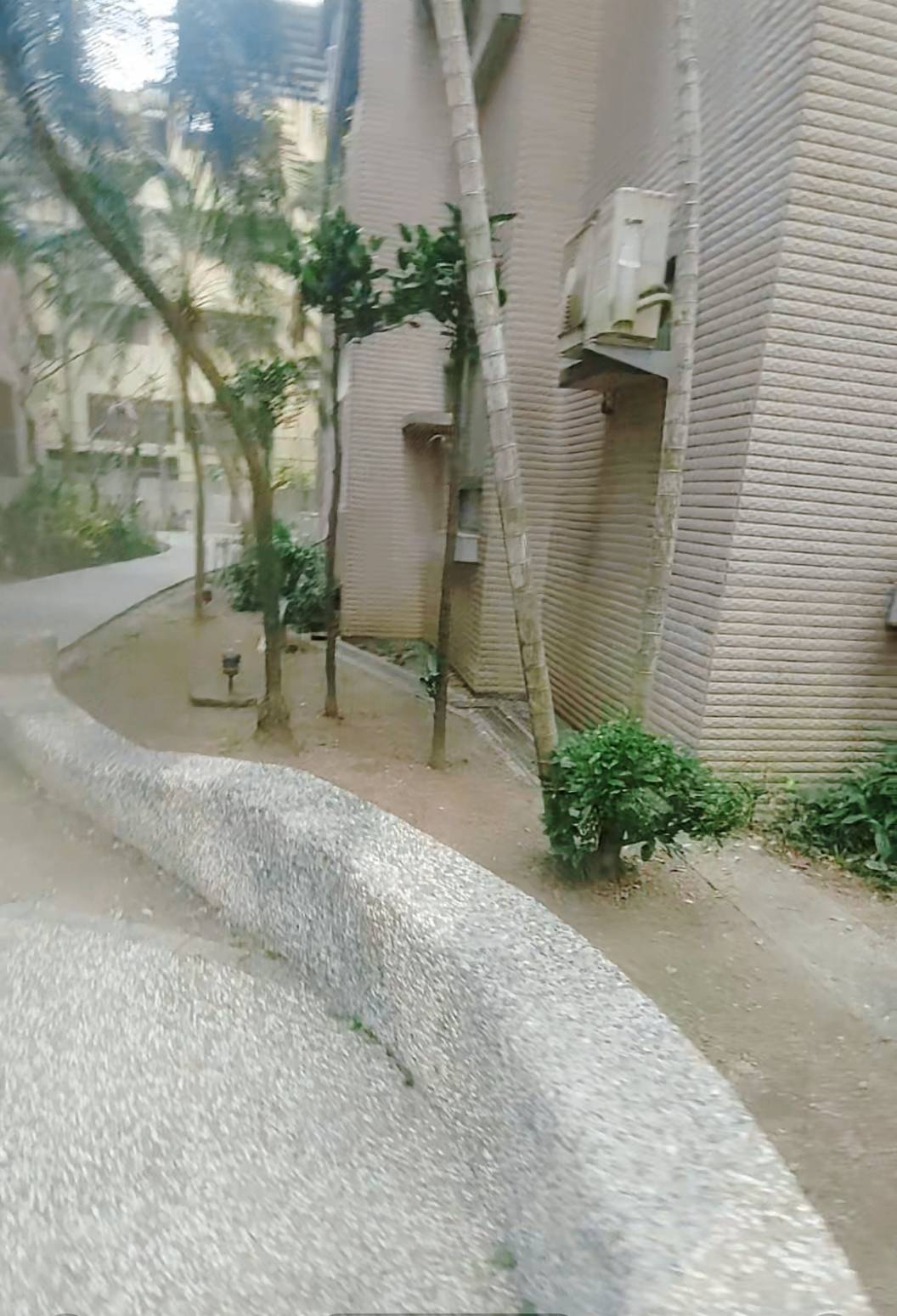 東山河稀有一樓庭院四改三大房平車