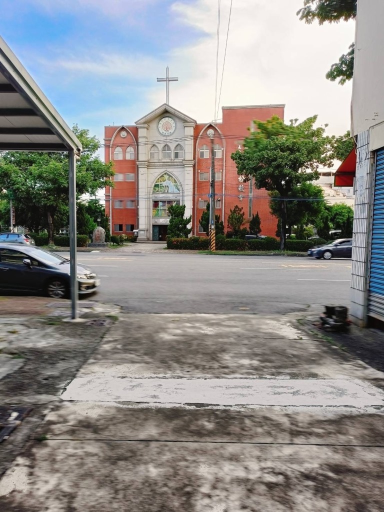 小港低總價車庫透天