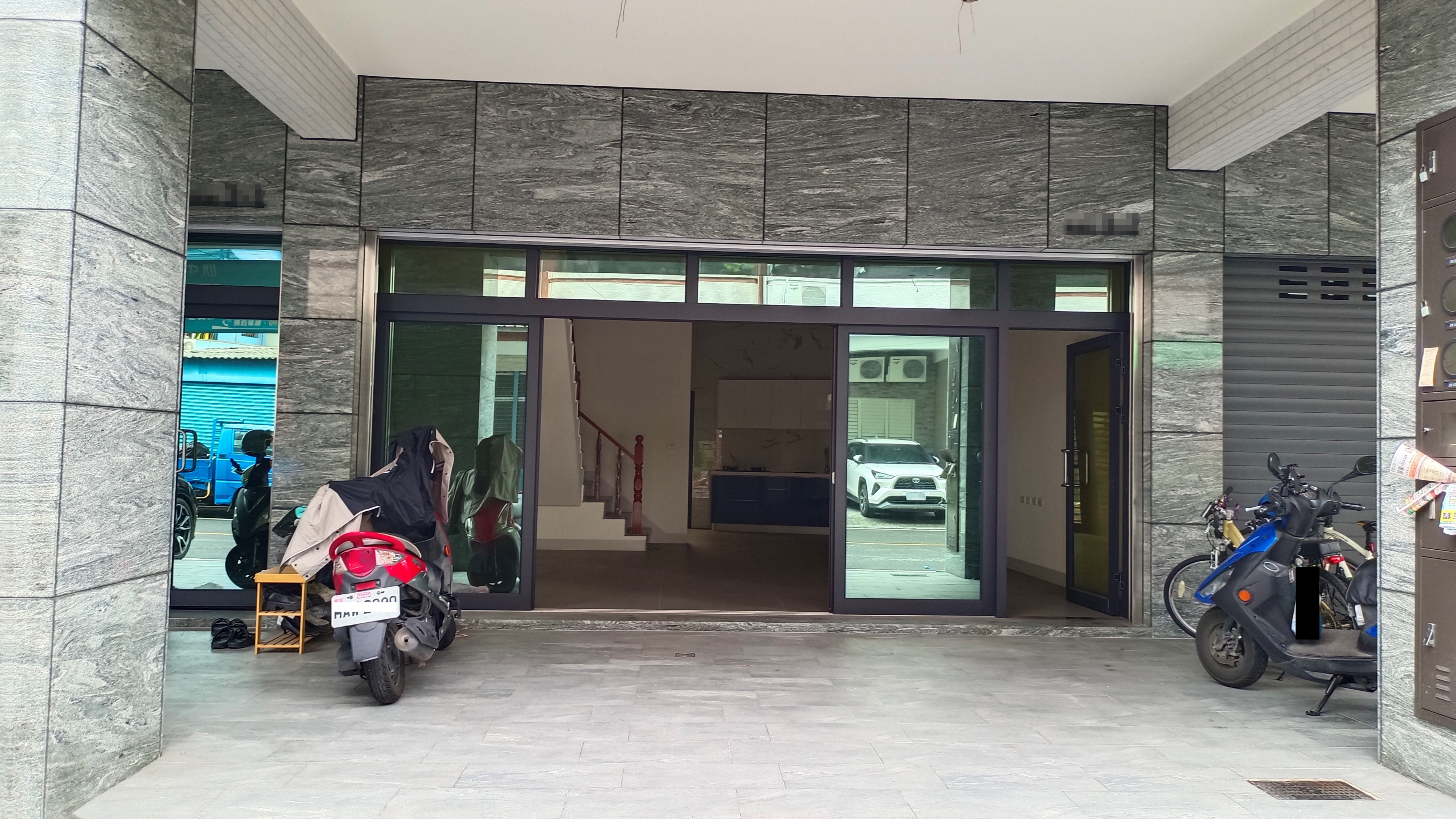屏東香揚輕齡大面寬店住