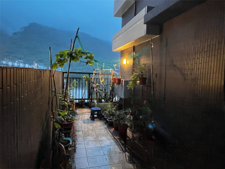 轉運站山景雙大露臺溫泉房