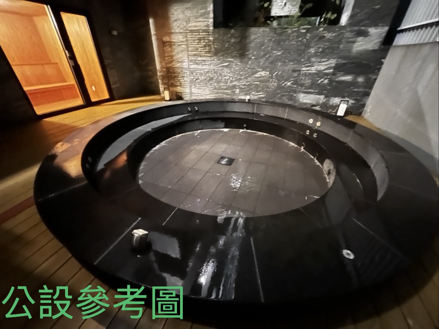 轉運站山景雙大露臺溫泉房