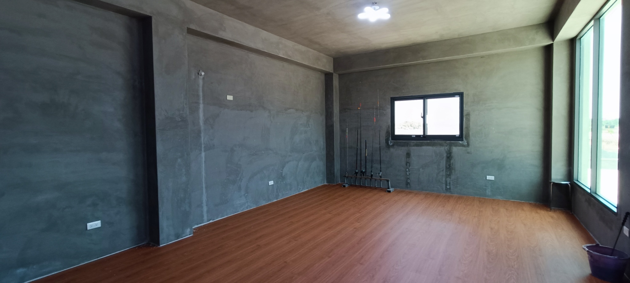 常興雙面路養殖渡假小屋