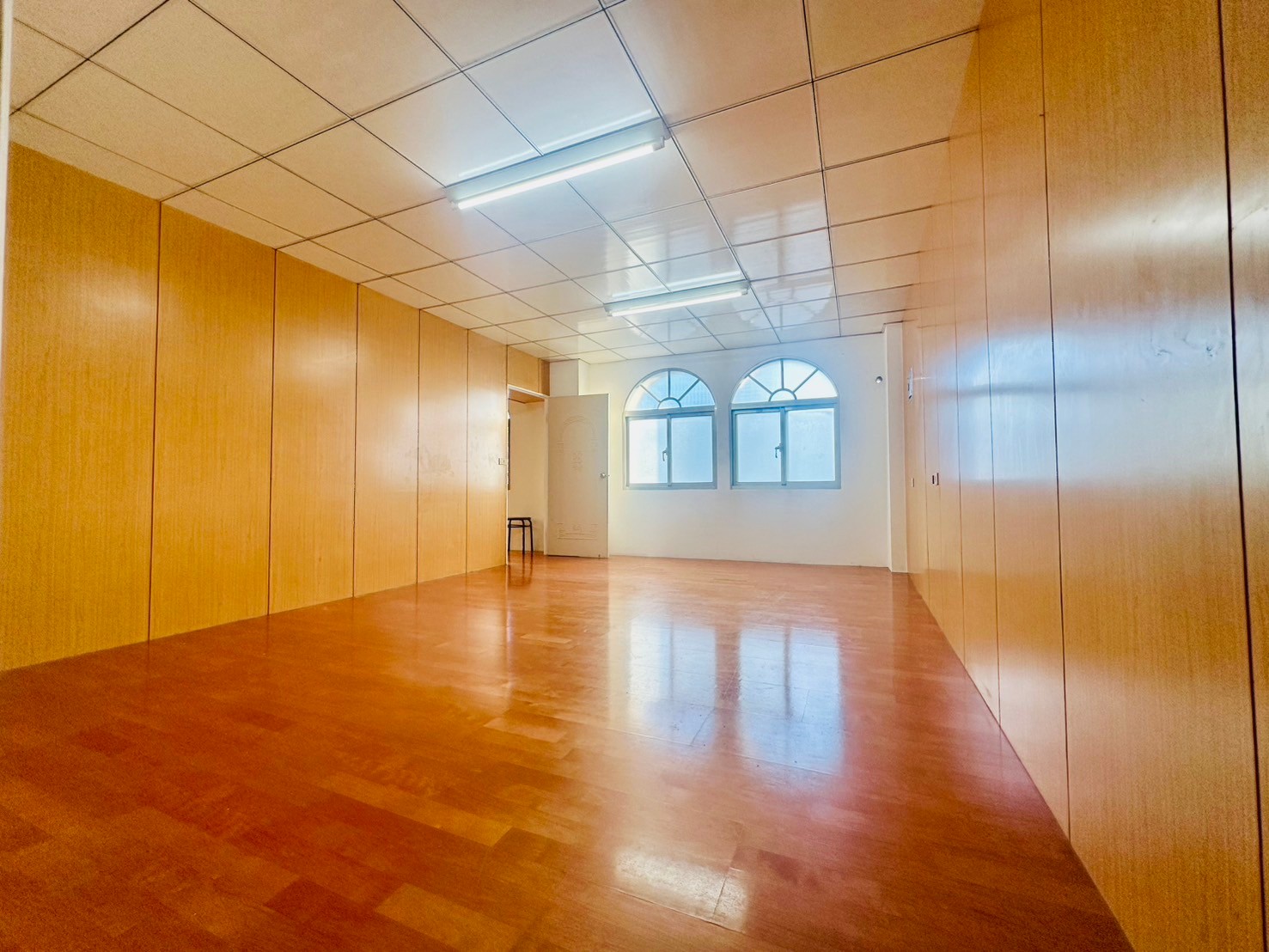 🚀 店住合一・角窗黃金店面 🔥 頭城超值物件釋出！ 🚀