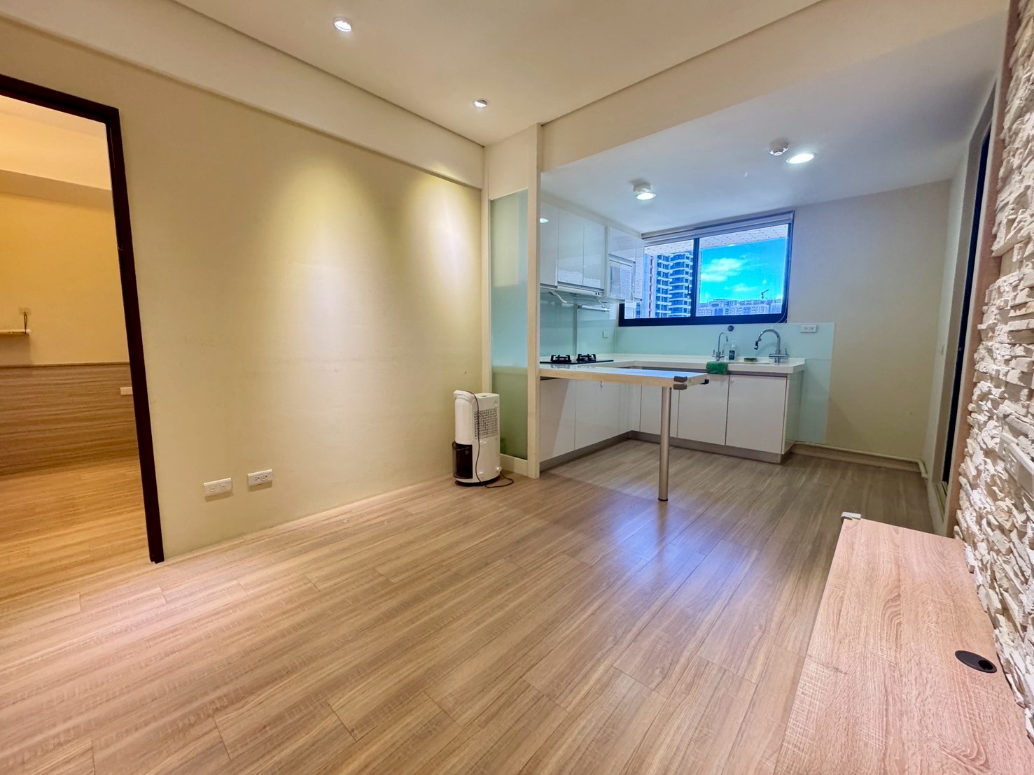 ⭐⭐⭐青埔A18站前A+面青雲路兩房平面車位