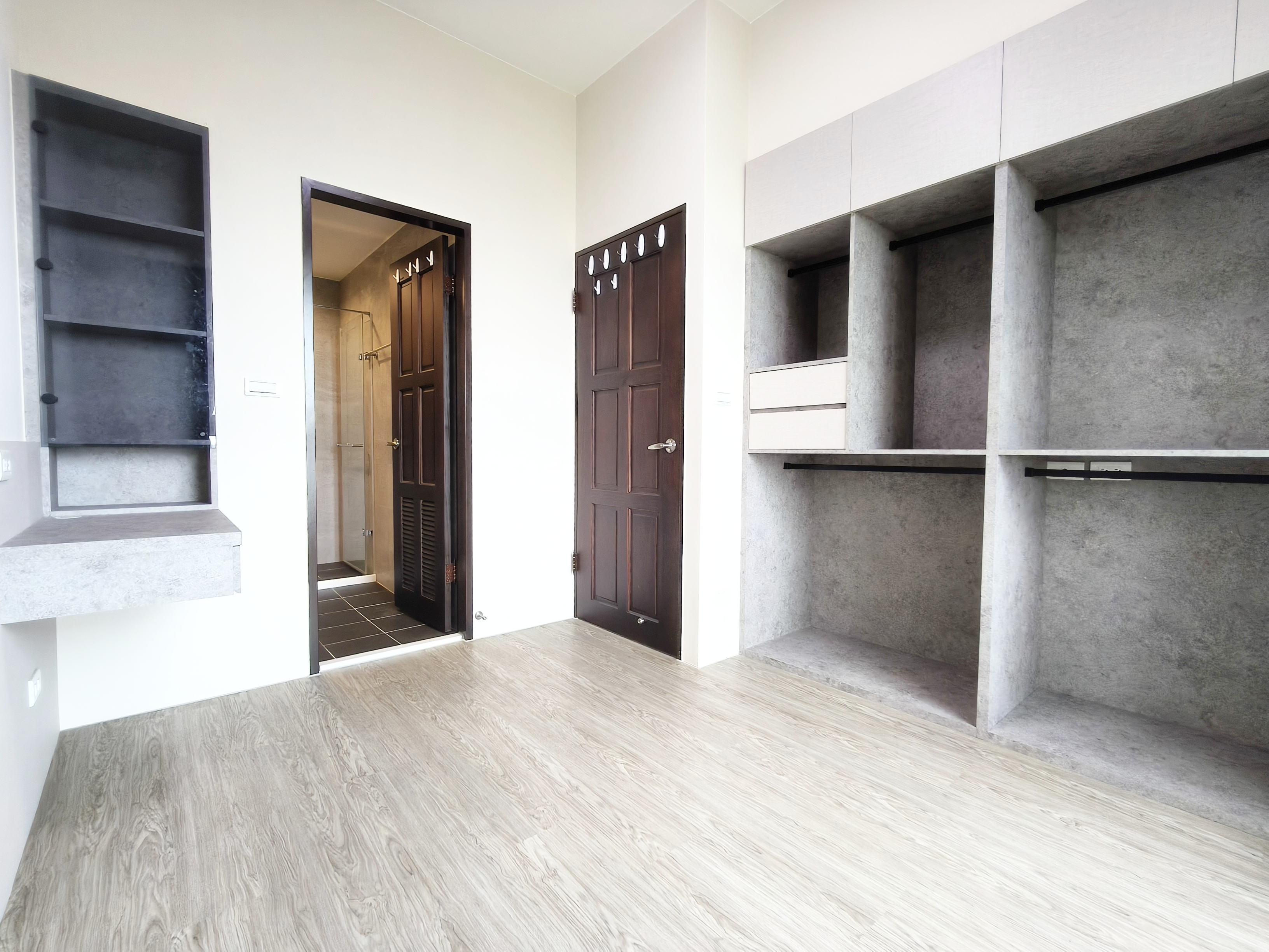 客運園區璟都文華三房