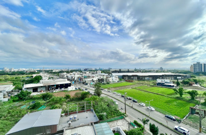 入住青埔看過來⭐⭐⭐青埔國小『幸福捷境』景觀三房+車位