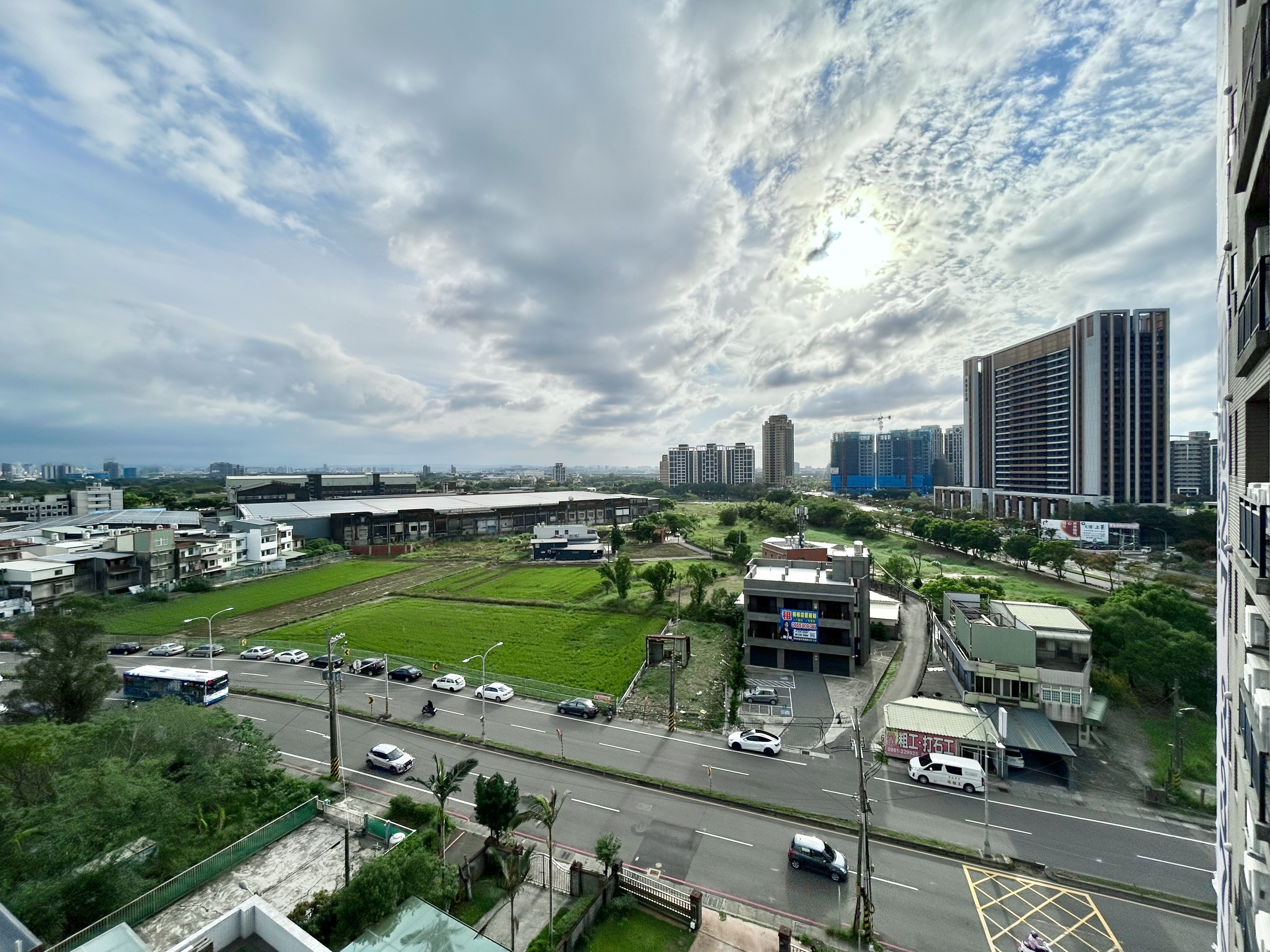 入住青埔看過來⭐⭐⭐青埔國小『幸福捷境』景觀三房+車位